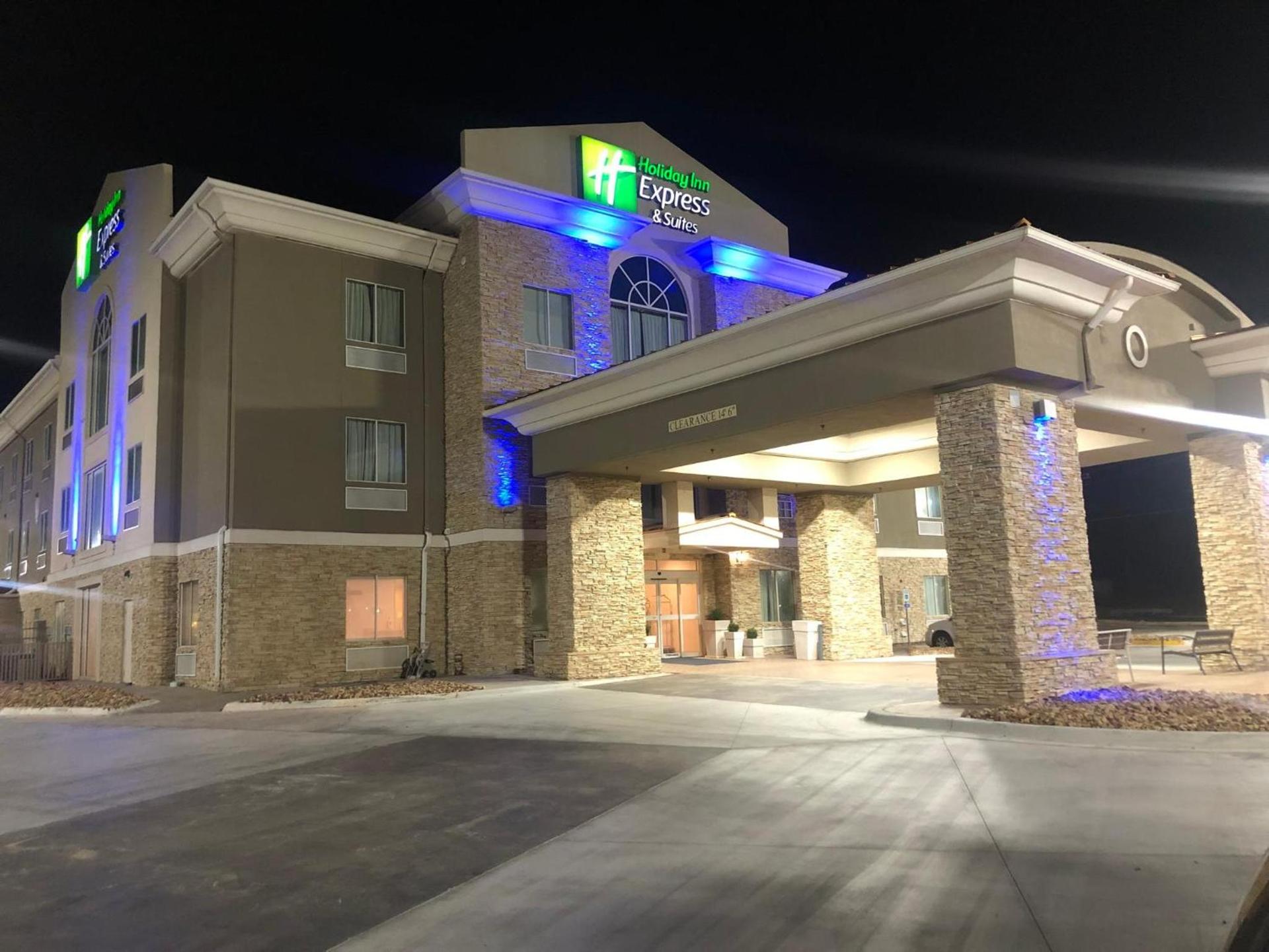 Holiday Inn Express Hotel & Suites Woodward Hwy 270 by IHG — hotel in Woodward