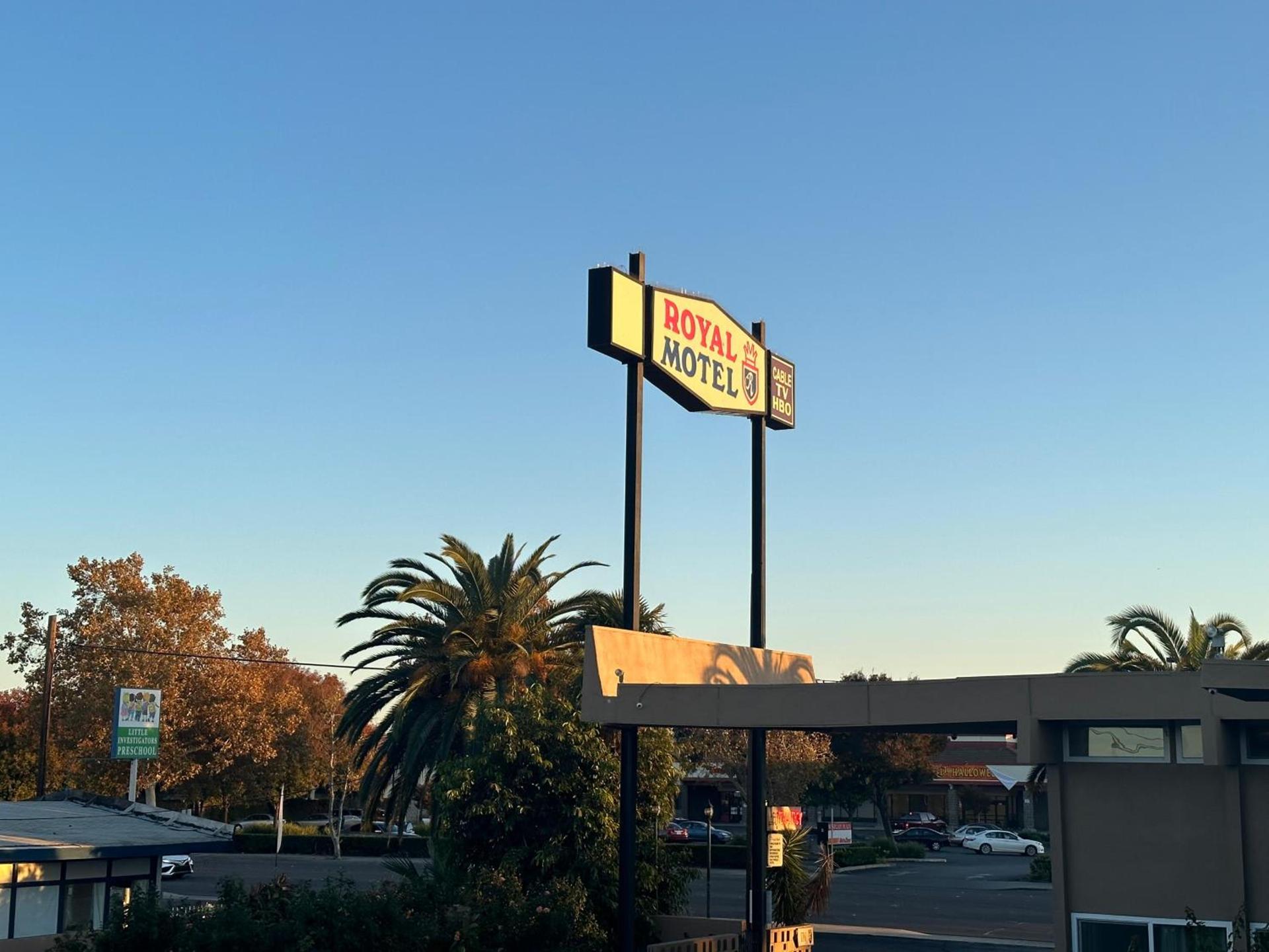 ROYAL MOTEL TRACY — hotel in Tracy
