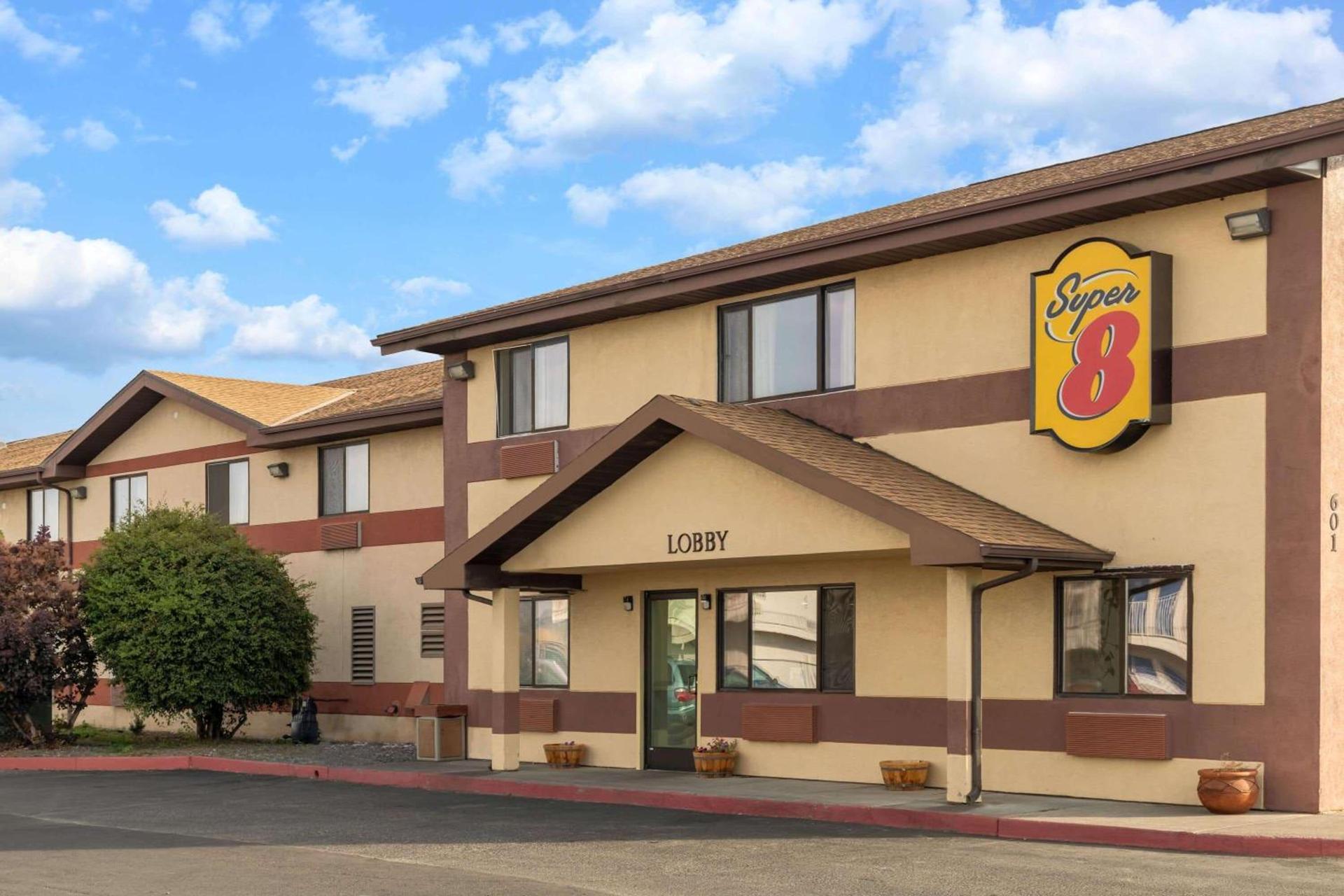 Super 8 by Wyndham Pendleton — hotel in Pendleton