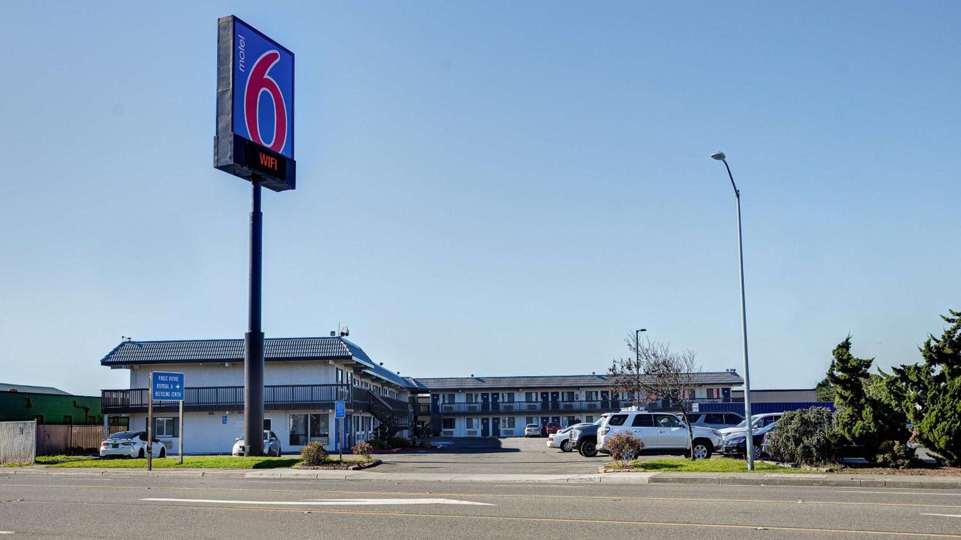 Motel 6-Eureka, CA Redwood Coast — hotel in Eureka