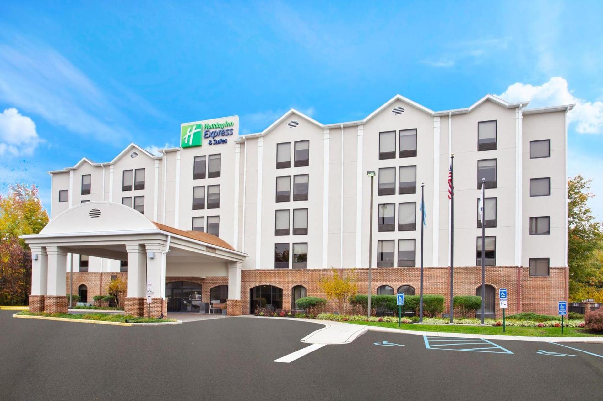 Holiday Inn Express Hotel & Suites Dover by IHG — hotel in Dover