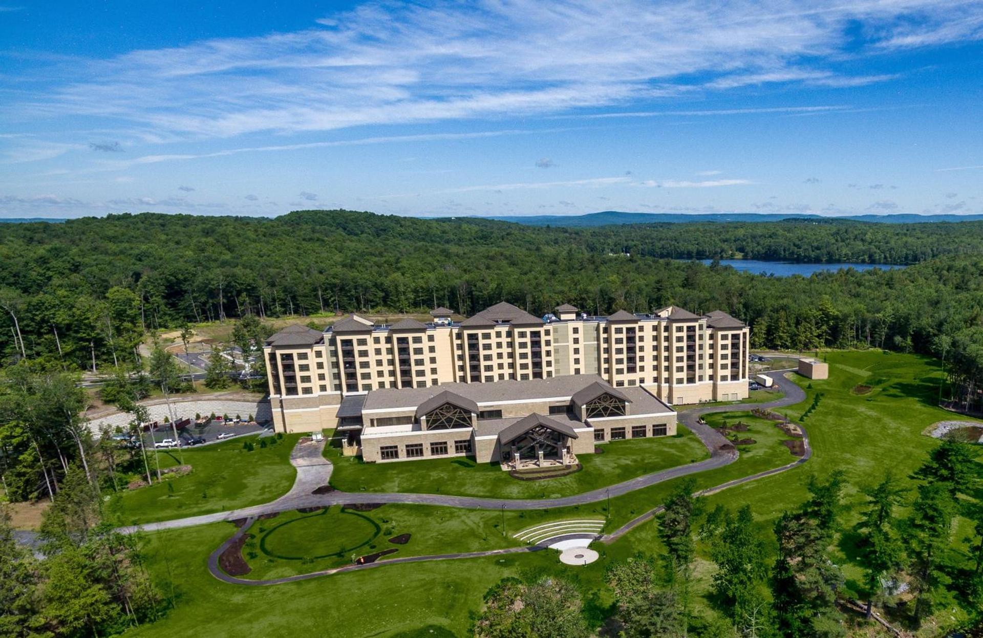 YO1 Longevity & Health Resorts, Catskills — hotel in Monticello