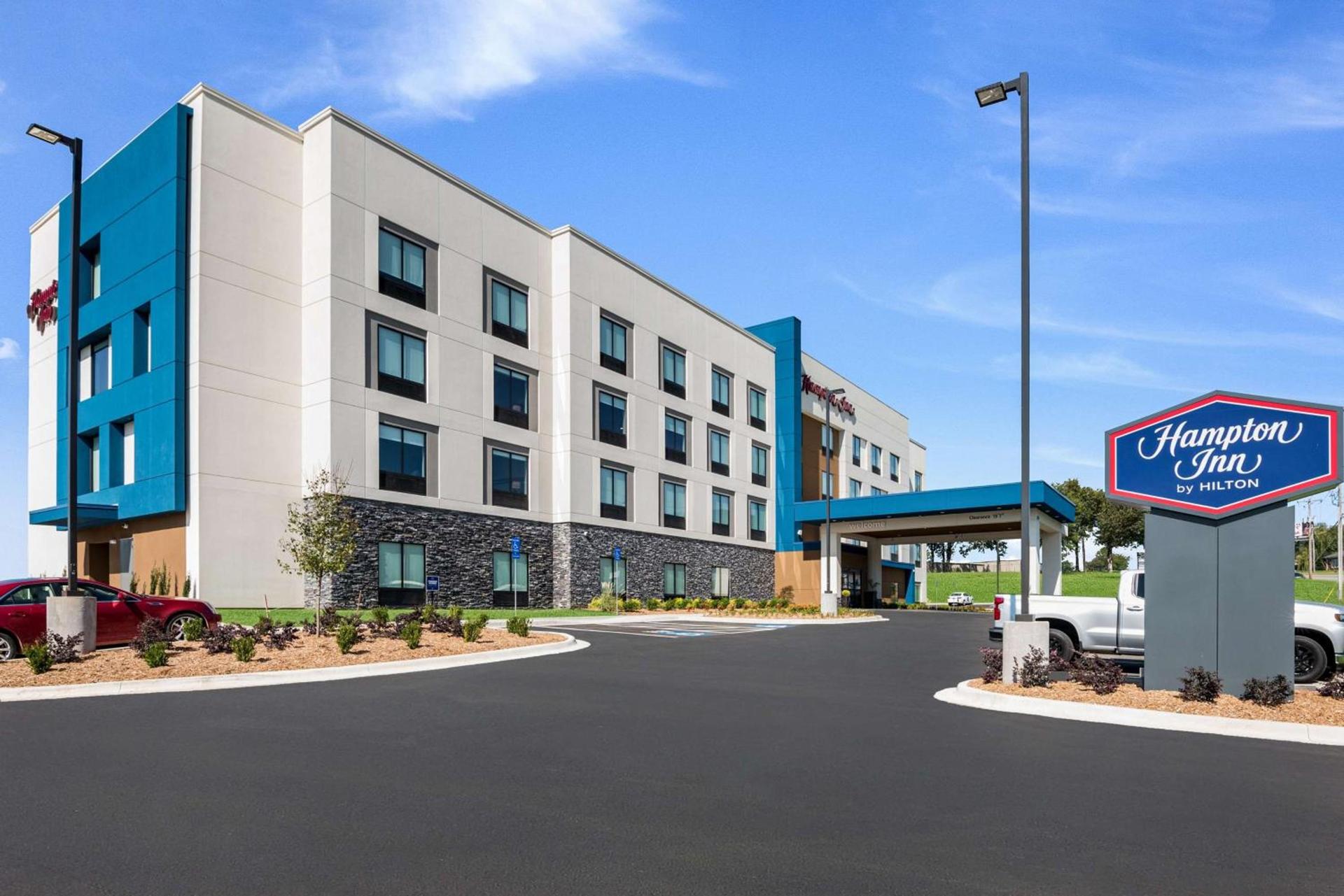 Hampton Inn Batesville, Ar — hotel in Batesville