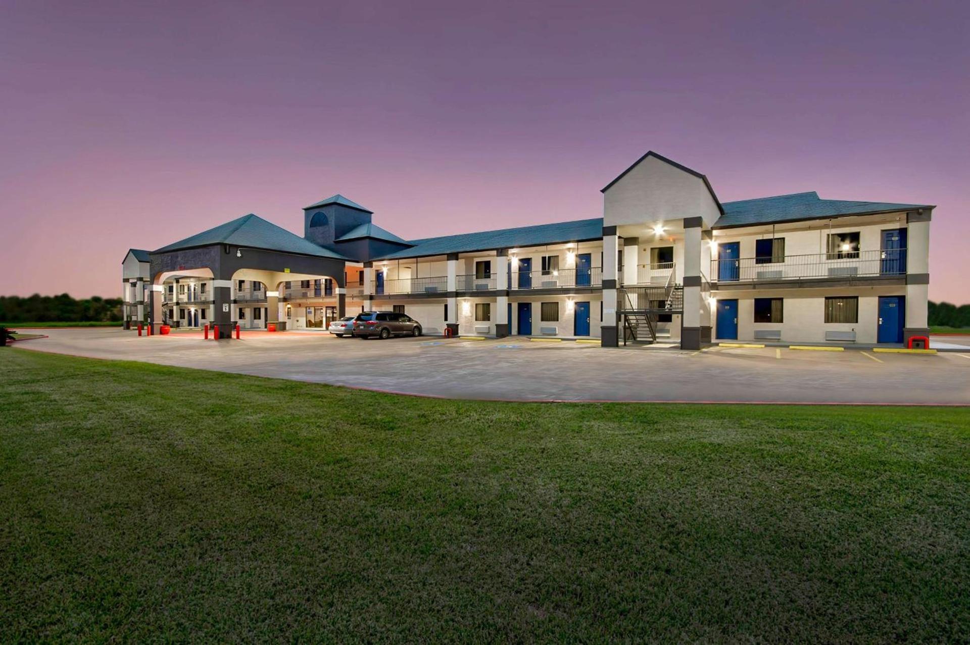 Studio 6 - Texas City, TX — hotel in Texas City