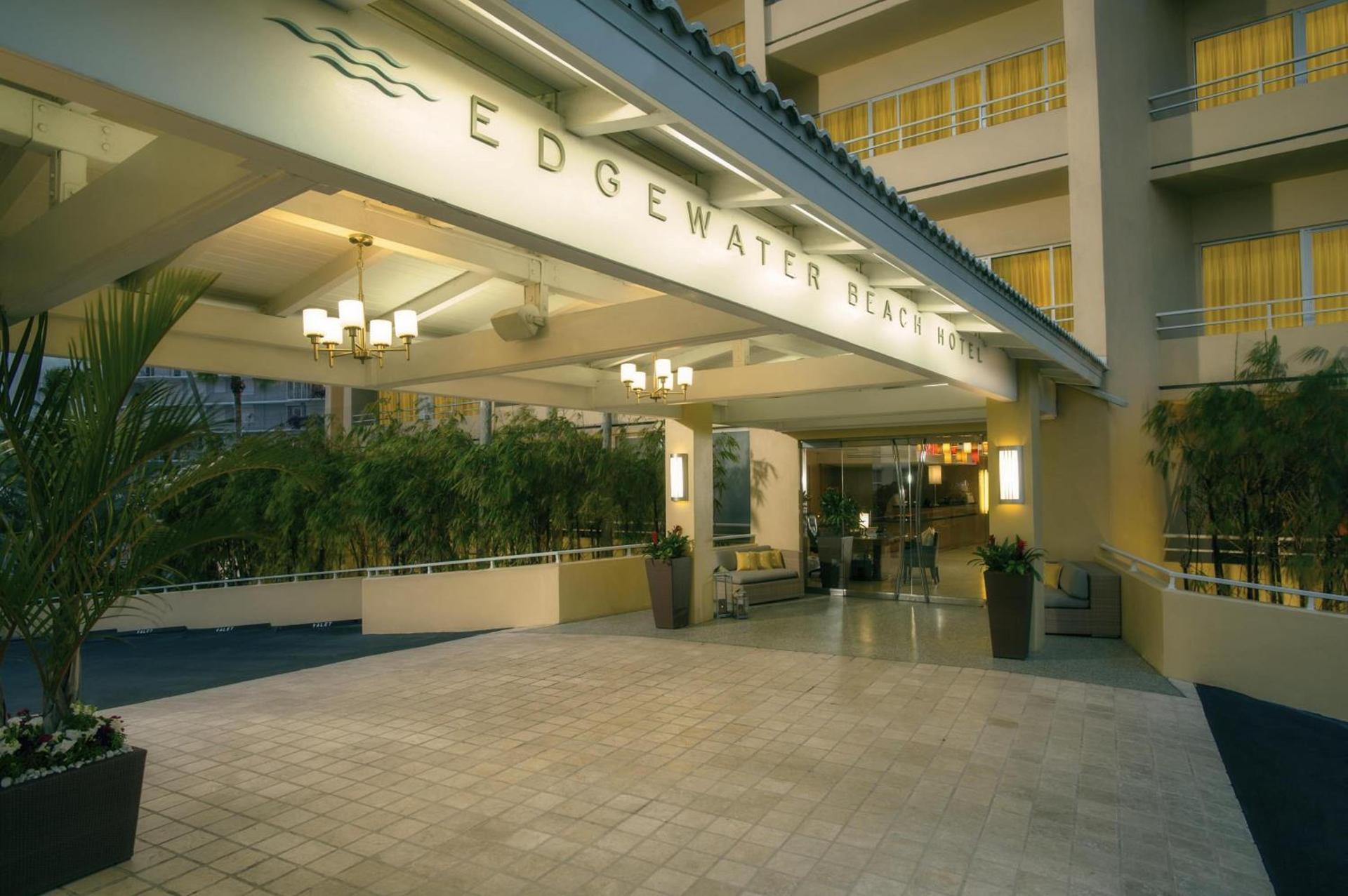 Edgewater Beach Hotel — hotel in Naples