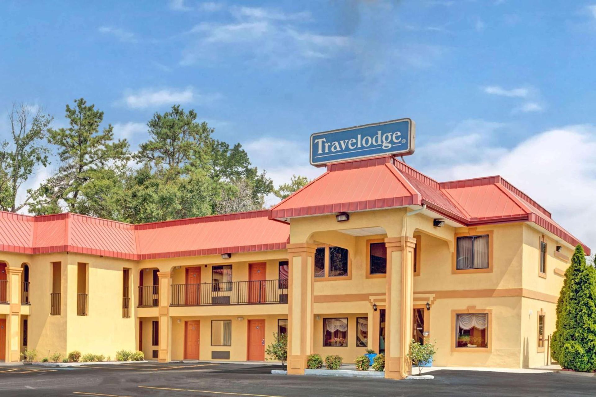 Travelodge by Wyndham Forest Park Atlanta South — hotel in Forest Park