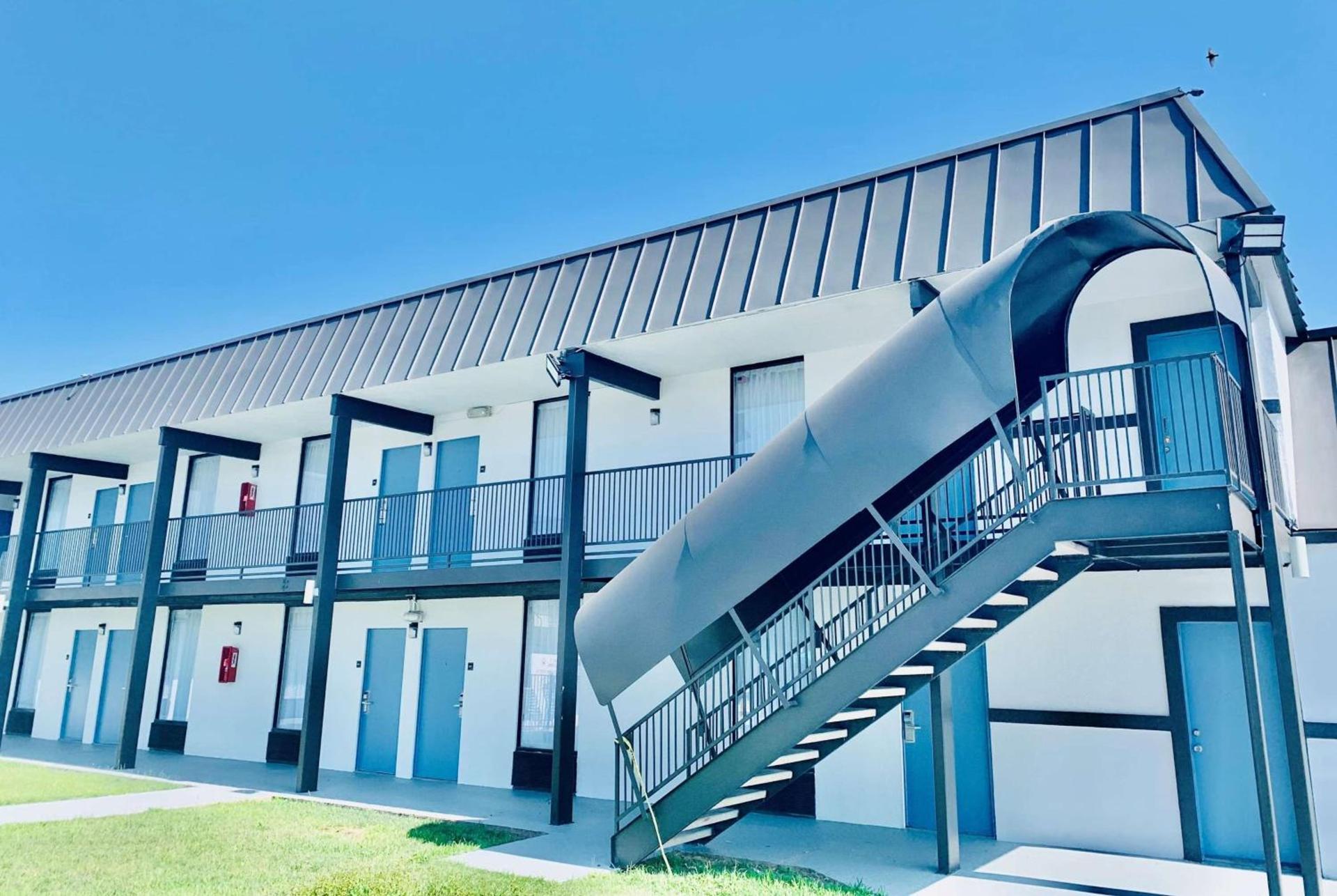 Days Inn by Wyndham Burleson Ft. Worth — hotel in Burleson