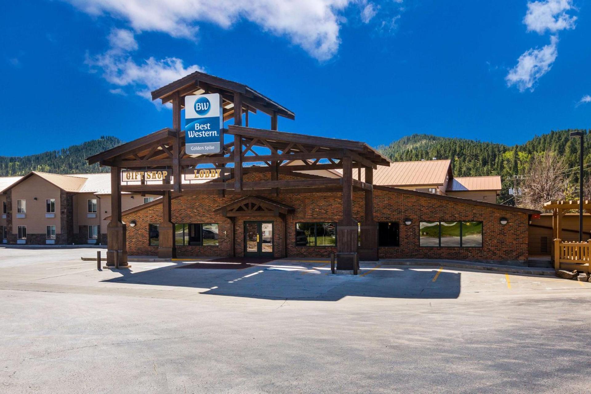 Best Western Golden Spike Inn & Suites — hotel in Hill City