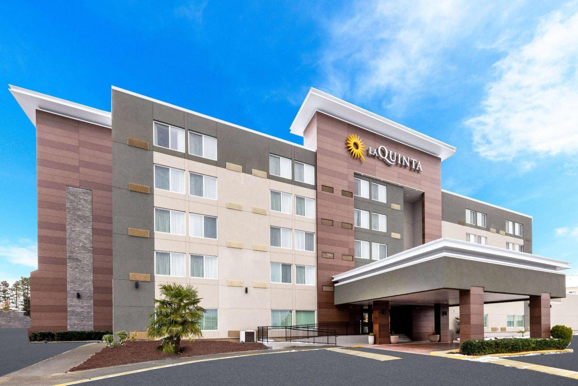 La Quinta Inn by Wyndham Lynnwood — hotel in Lynnwood