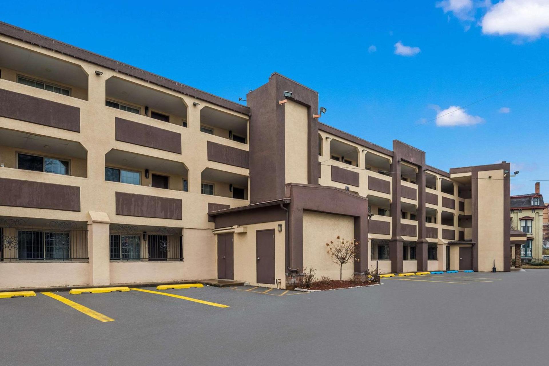 Clarion Pointe Syracuse Downtown — hotel in Syracuse