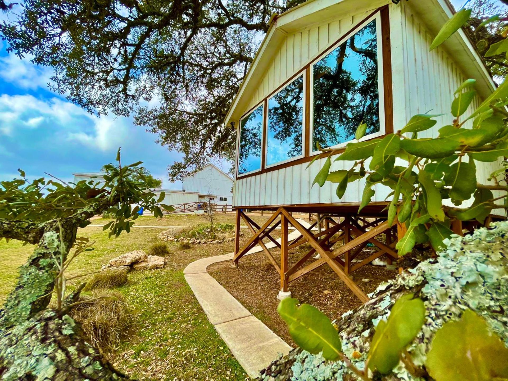 The Alexander at Creek Road — hotel in Dripping Springs