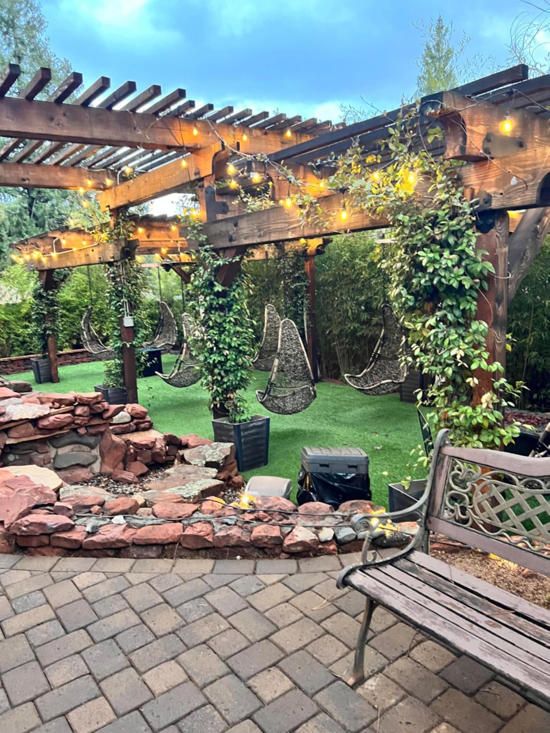 Lantern Light Inn - Romantic Getaway — hotel in Sedona, AZ