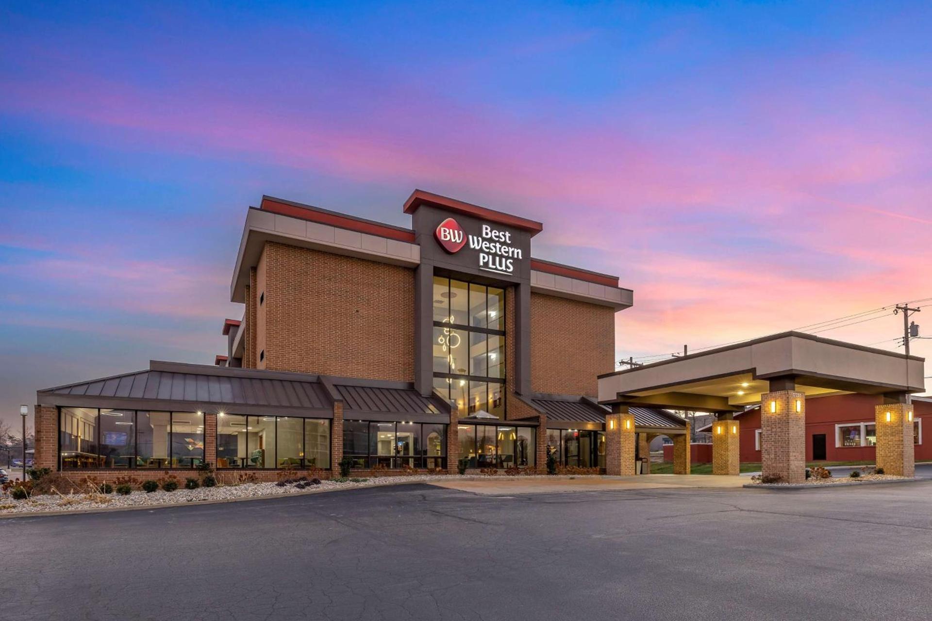 Best Western Plus St. Louis West-Westport — hotel in Maryland Heights