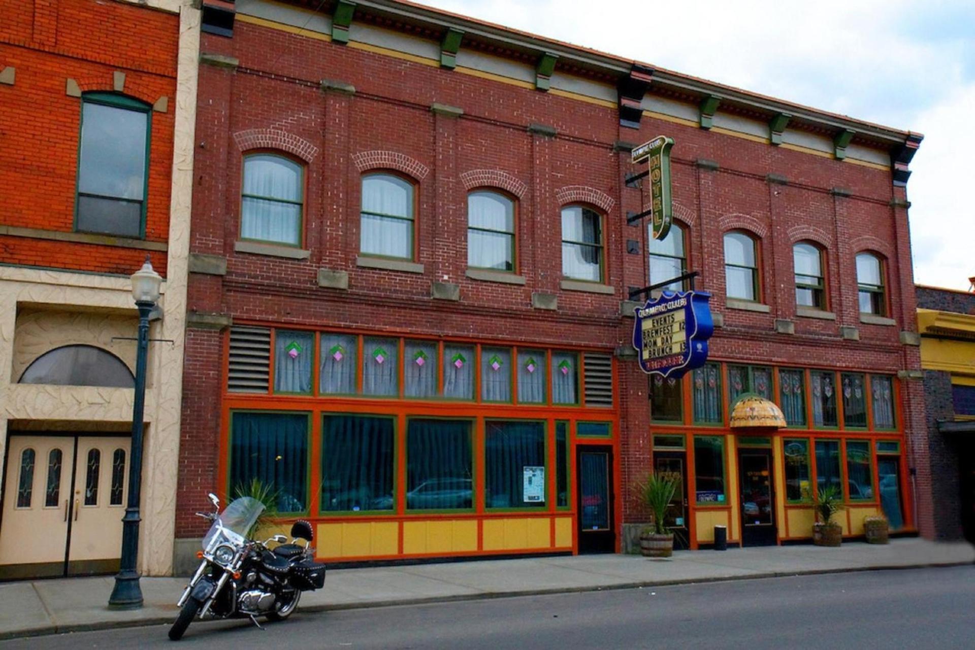 McMenamins Olympic Club — hotel in Centralia