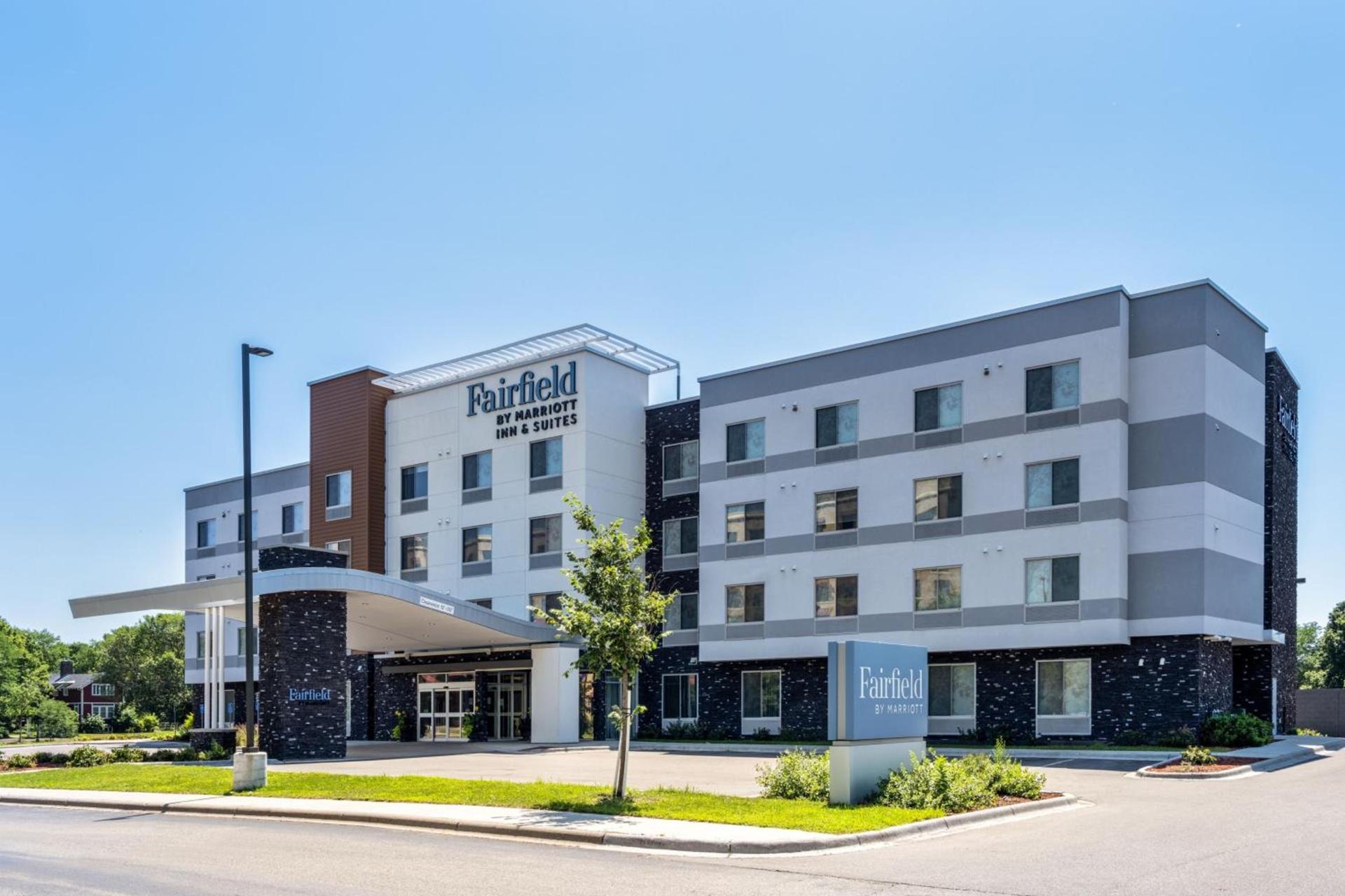 Fairfield Inn & Suites Minneapolis North — hotel in Brooklyn Center