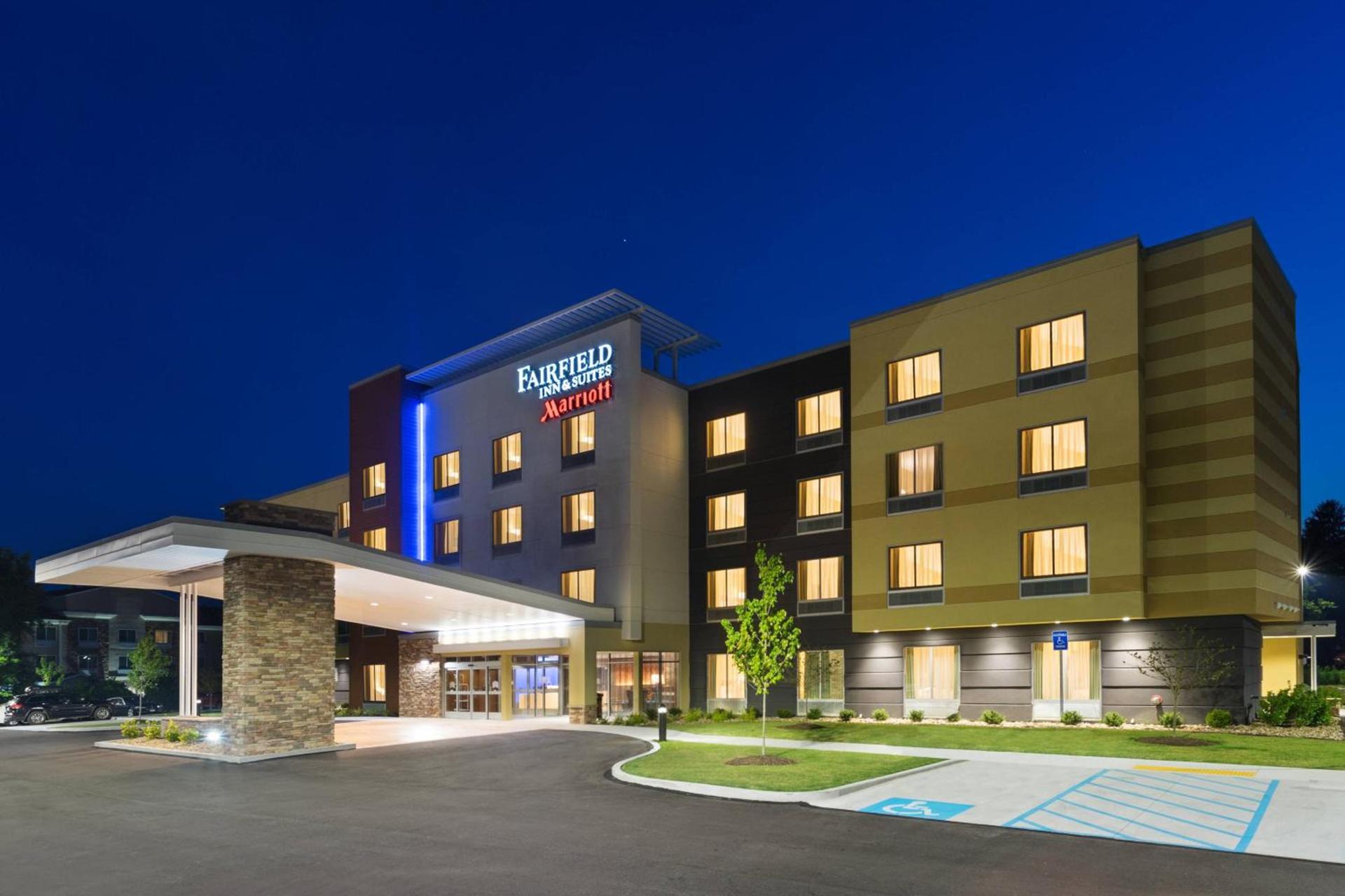 Fairfield Inn & Suites by Marriott Belle Vernon — hotel in Belle Vernon