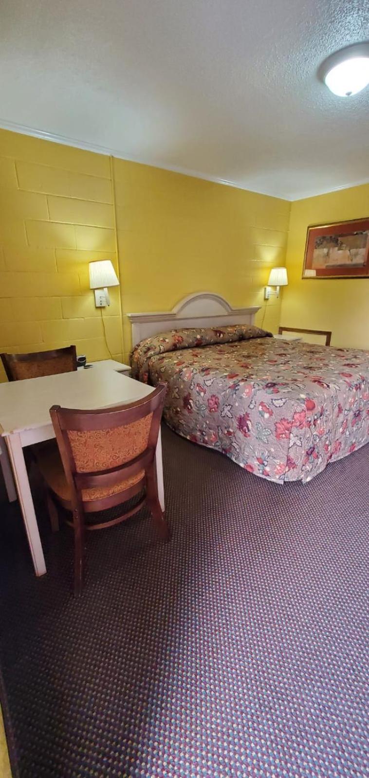 Deluxe Inn Jasper — hotel in Jasper