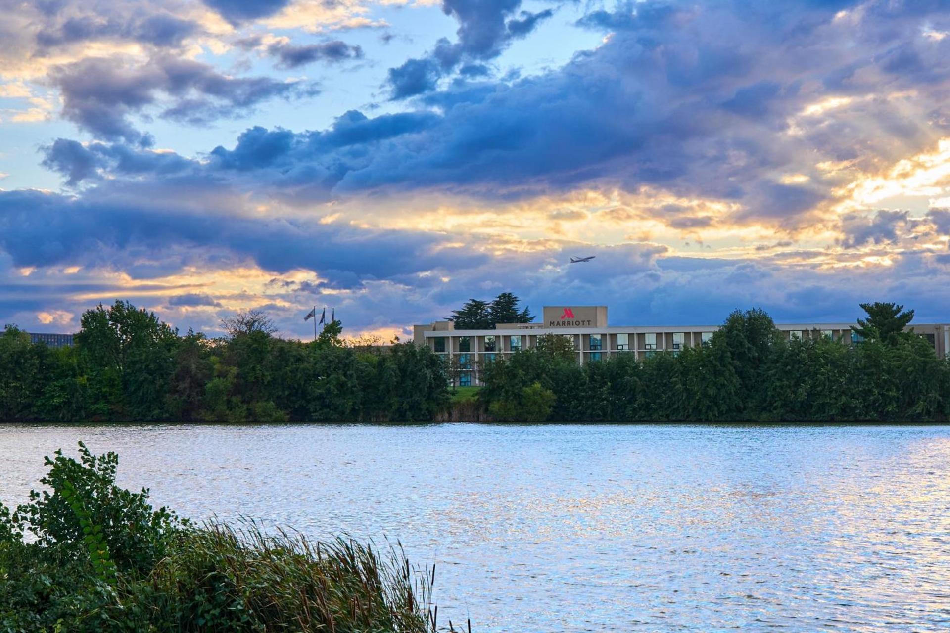Washington Dulles Airport Marriott — hotel in Sterling