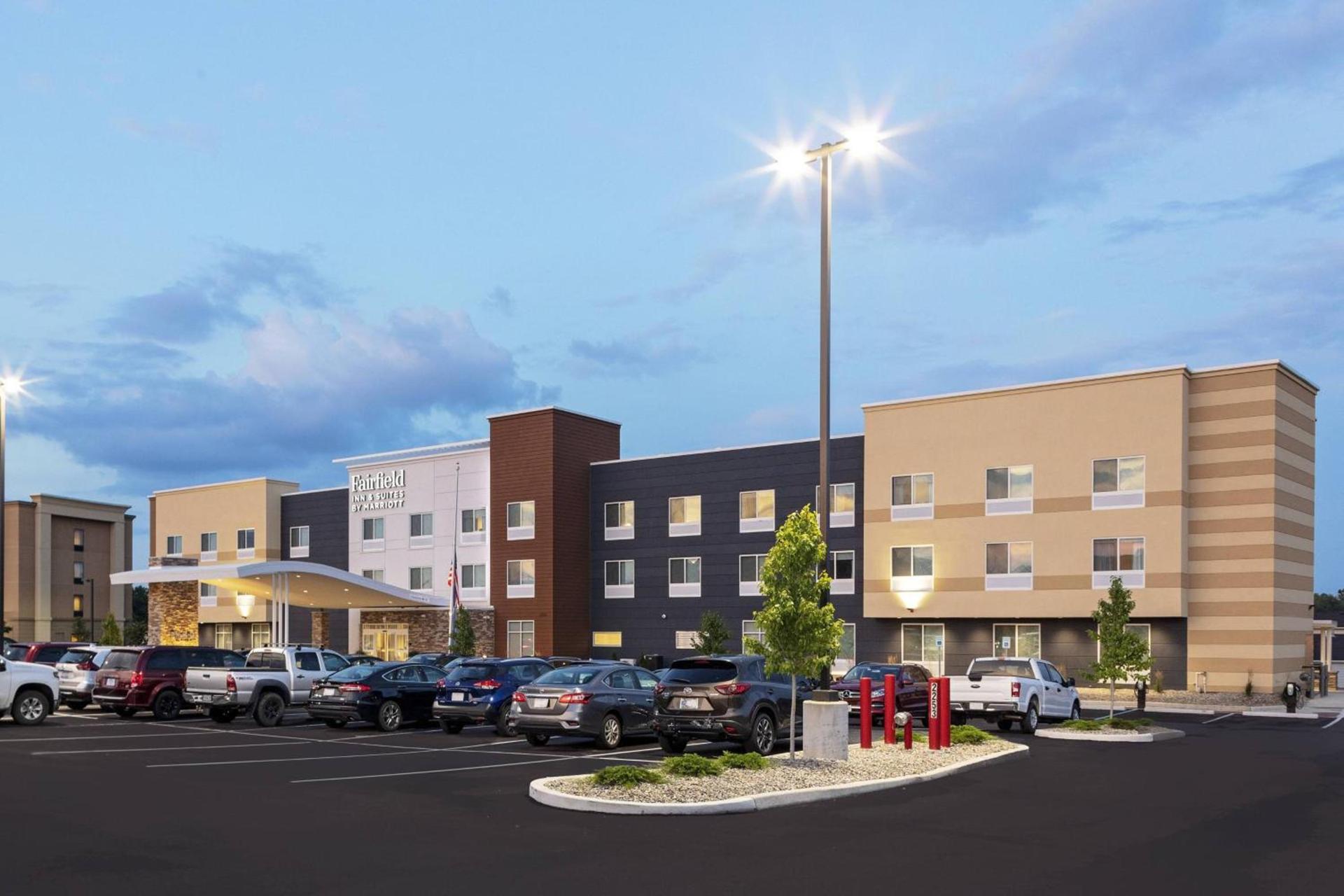 Fairfield Inn & Suites by Marriott Indianapolis Greenfield — hotel in Greenfield