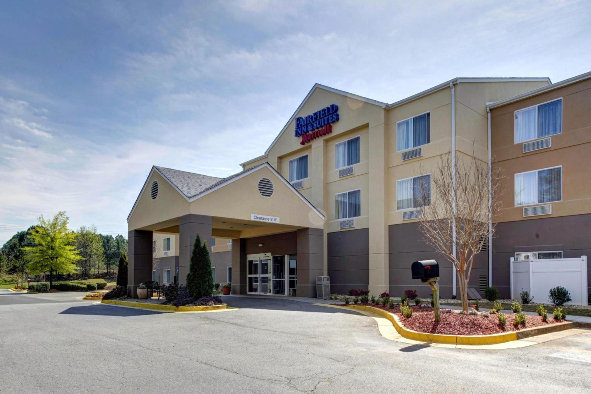 Fairfield Inn and Suites by Marriott Atlanta Suwanee — hotel in Suwanee