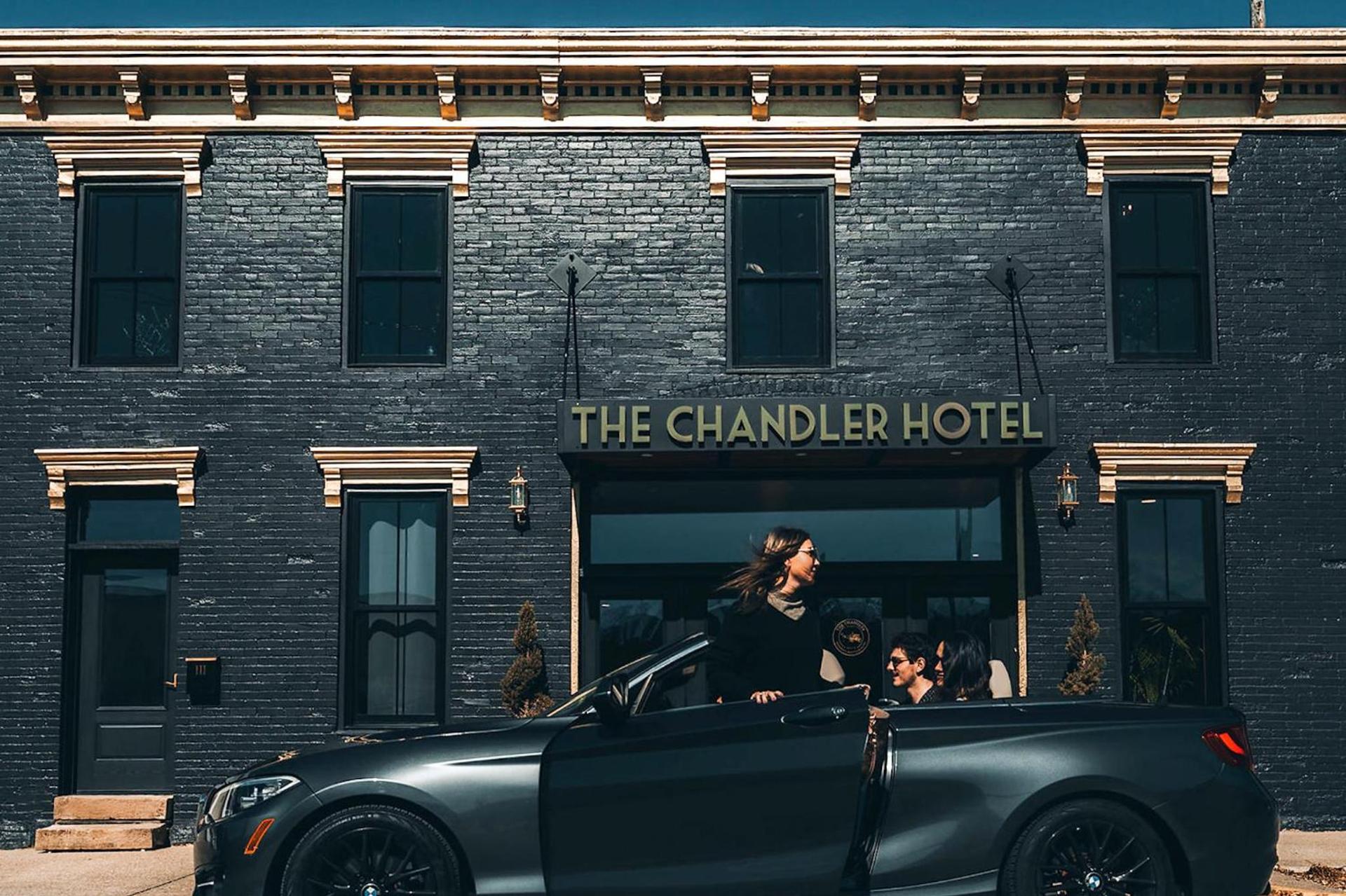 The Chandler Hotel — hotel in Madison