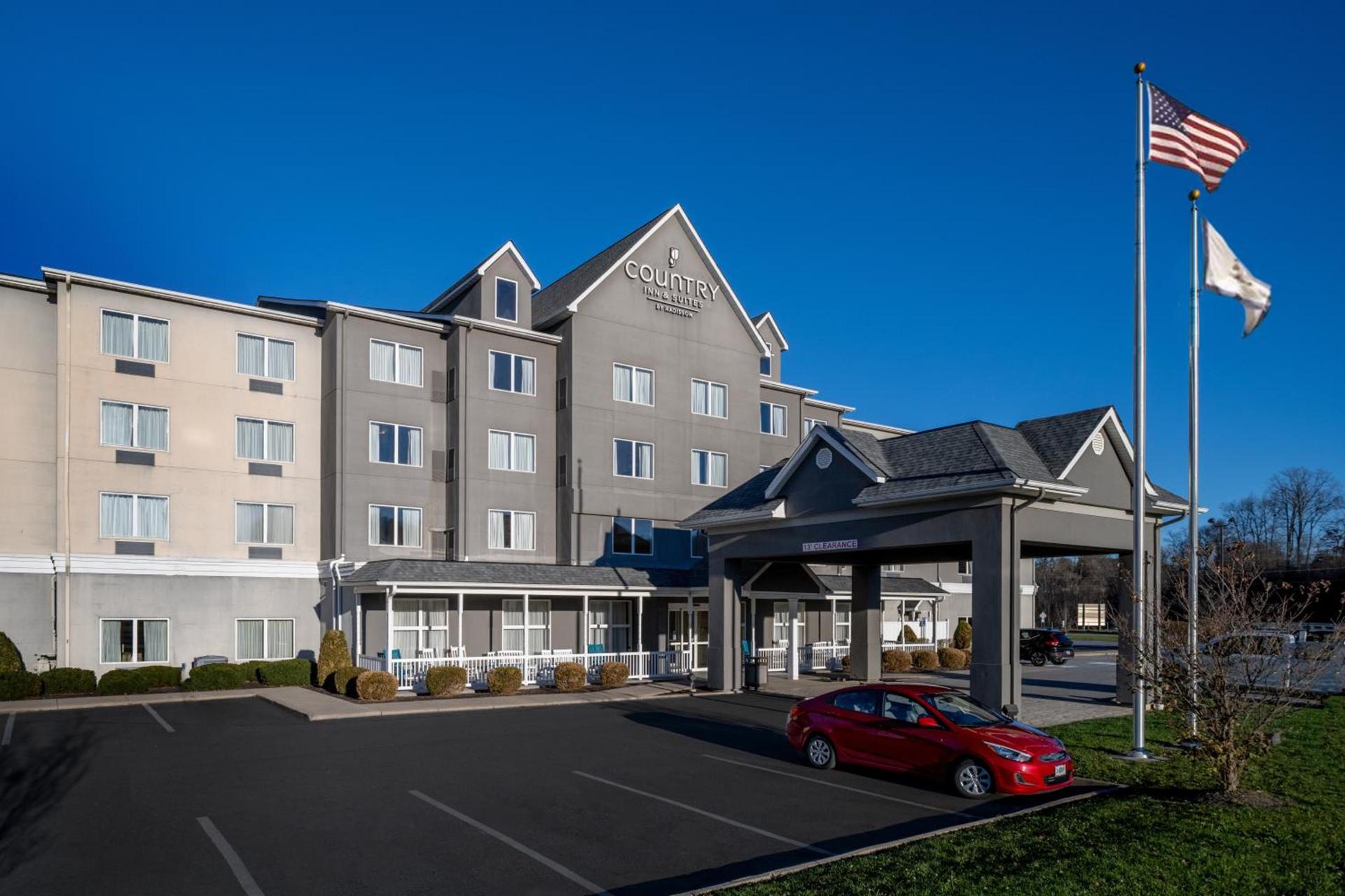 Country Inn & Suites by Radisson, Princeton, WV — hotel in Princeton