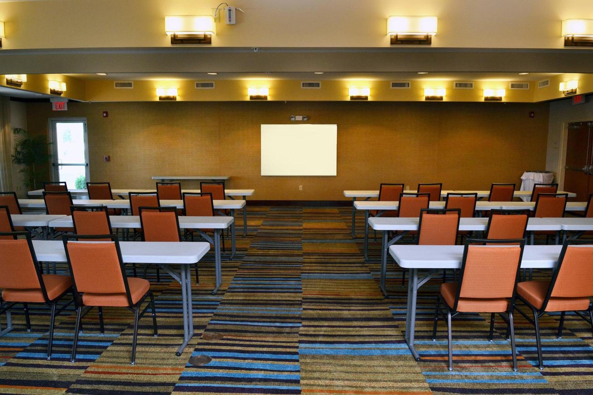 Fairfield Inn & Suites Effingham — hotel in Effingham