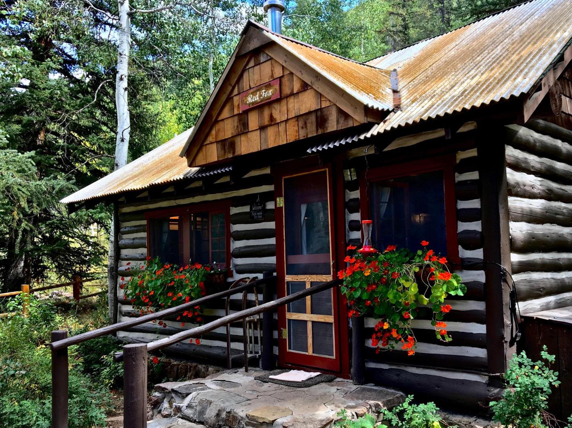 Pioneer Guest Cabins — hotel in Crested Butte