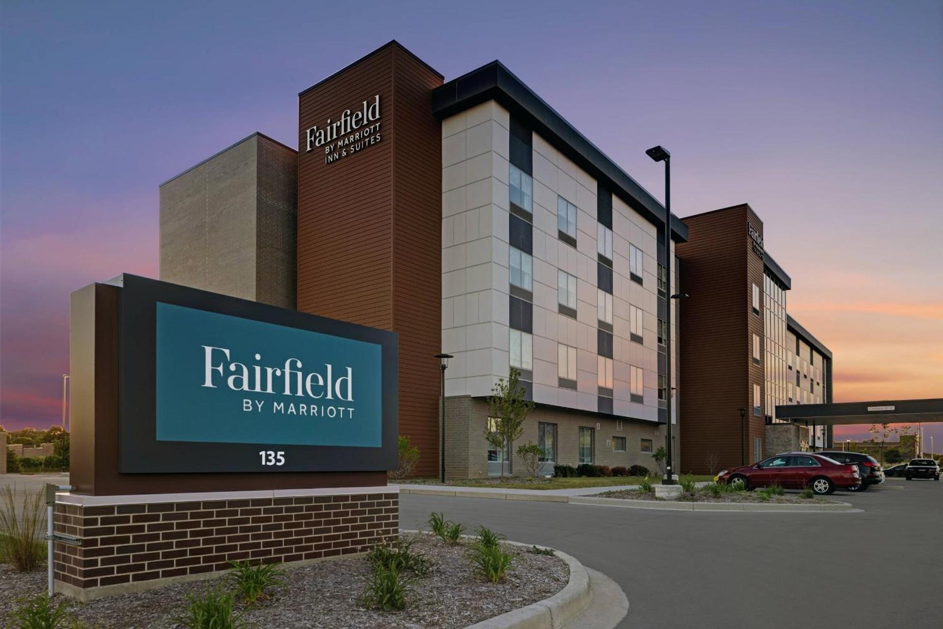 Fairfield Inn & Suites by Marriott Milwaukee Brookfield — hotel in Brookfield
