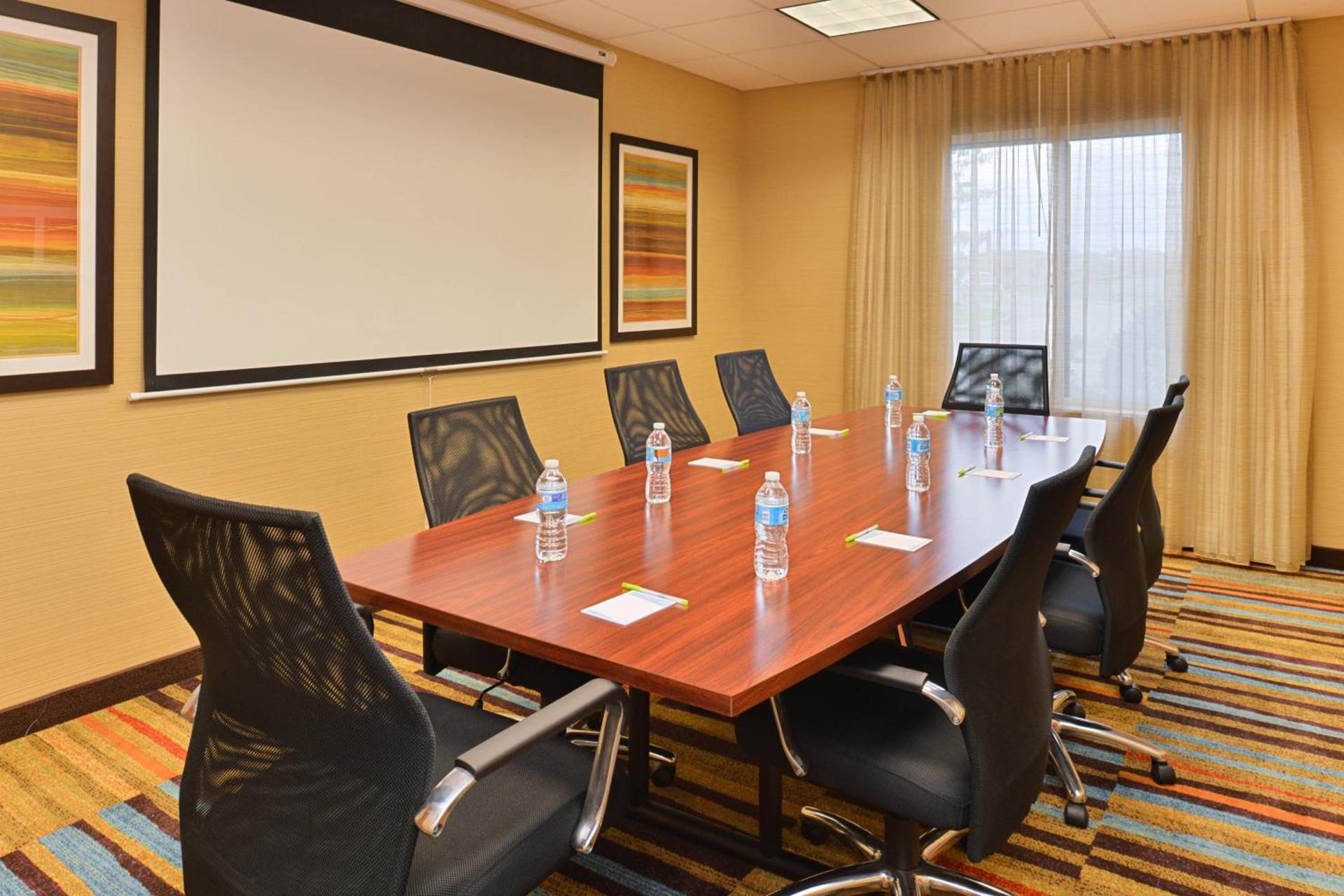 Fairfield Inn & Suites Cleveland Avon — hotel in Avon