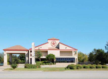 American Inn-Sealy