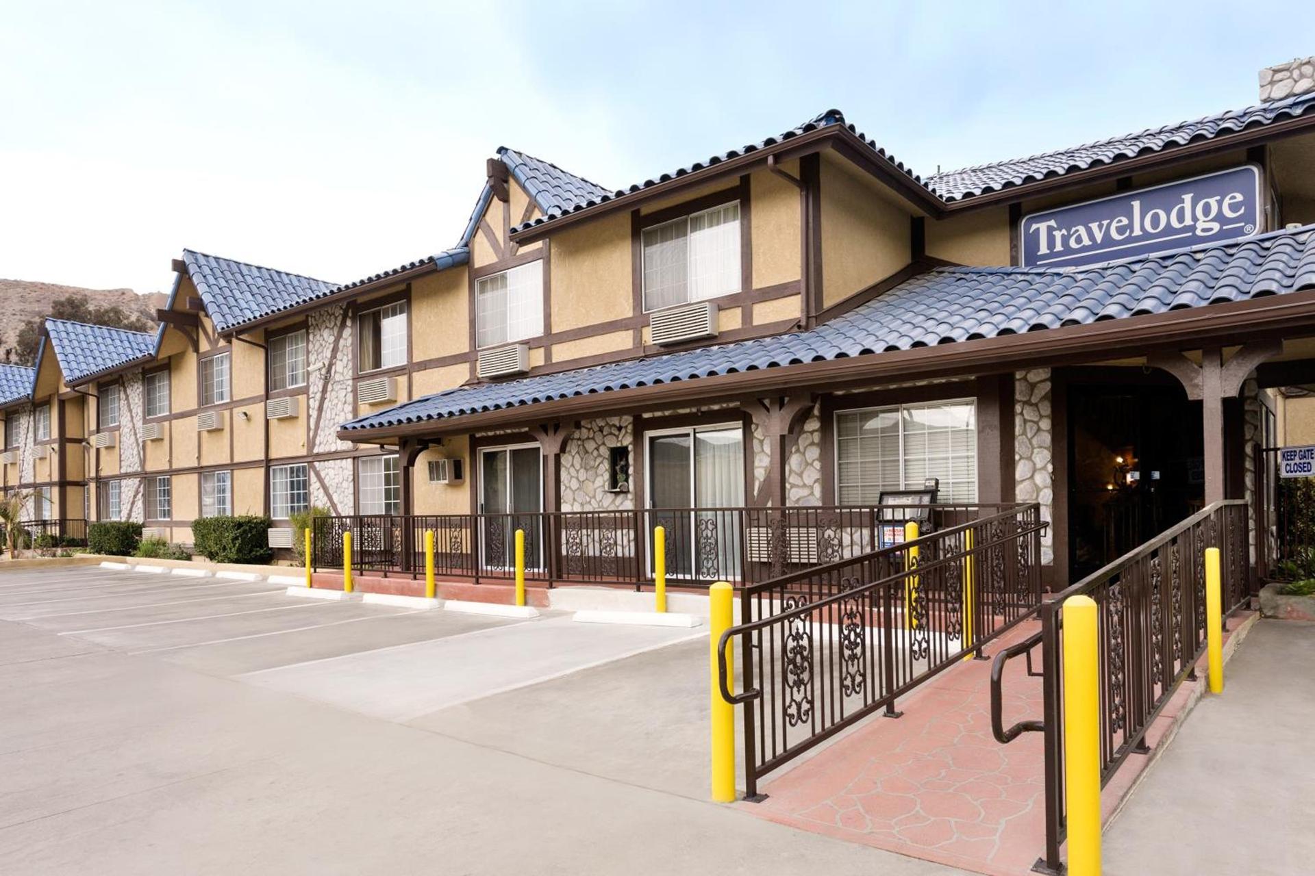Triplodge of Santa Clarita — hotel in Santa Clarita