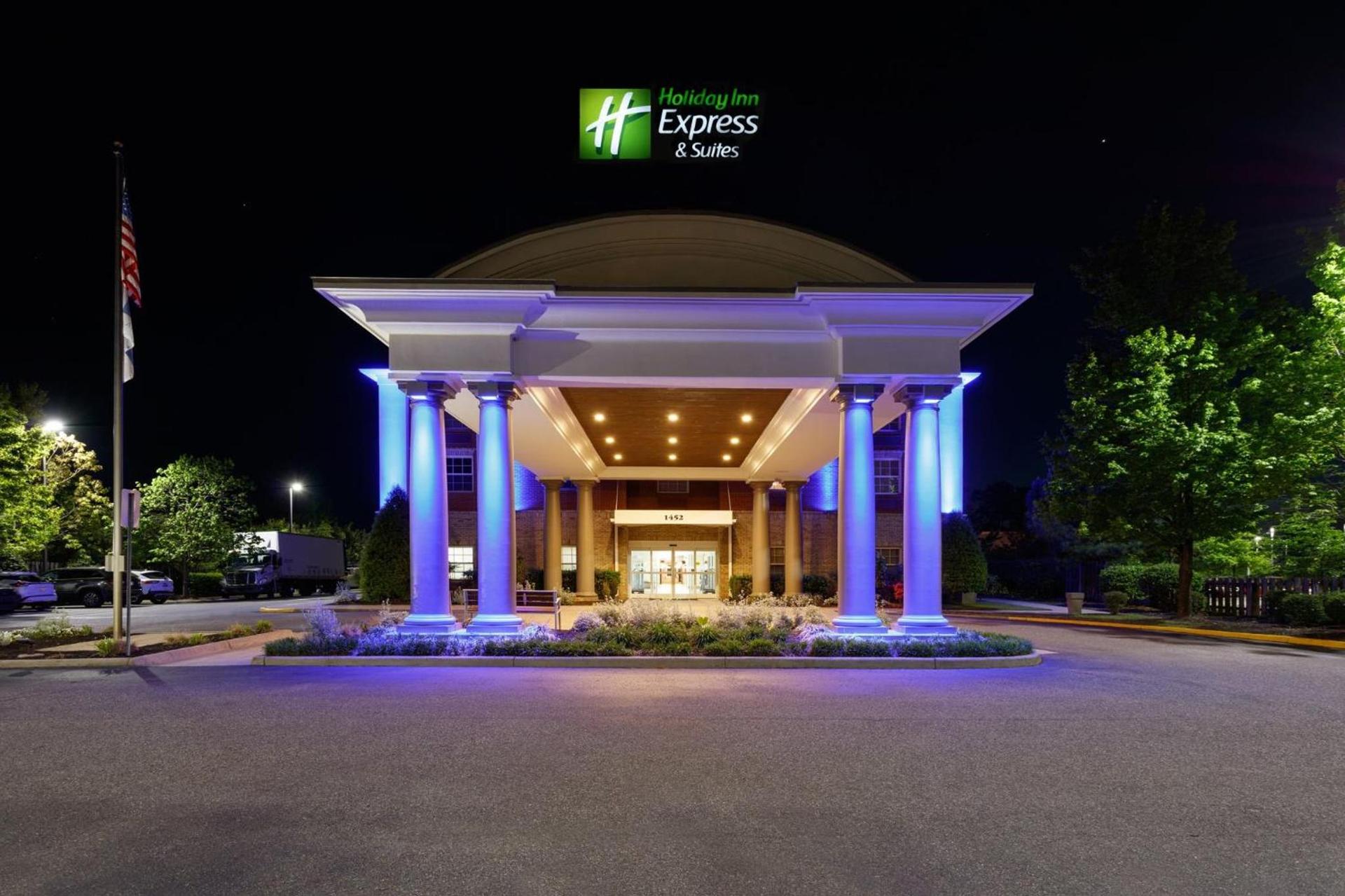 Holiday Inn Express & Suites Williamsburg by IHG — hotel in Williamsburg