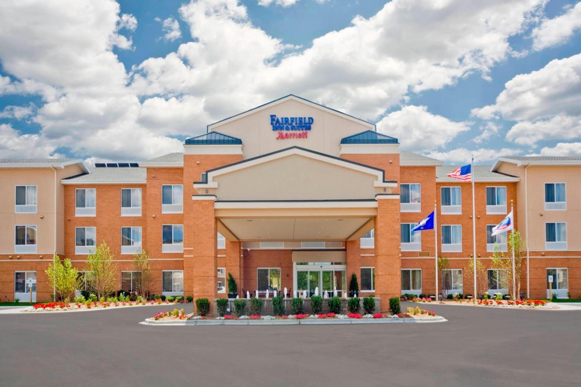 Fairfield Inn & Suites by Marriott Milwaukee Airport — hotel in Oak Creek