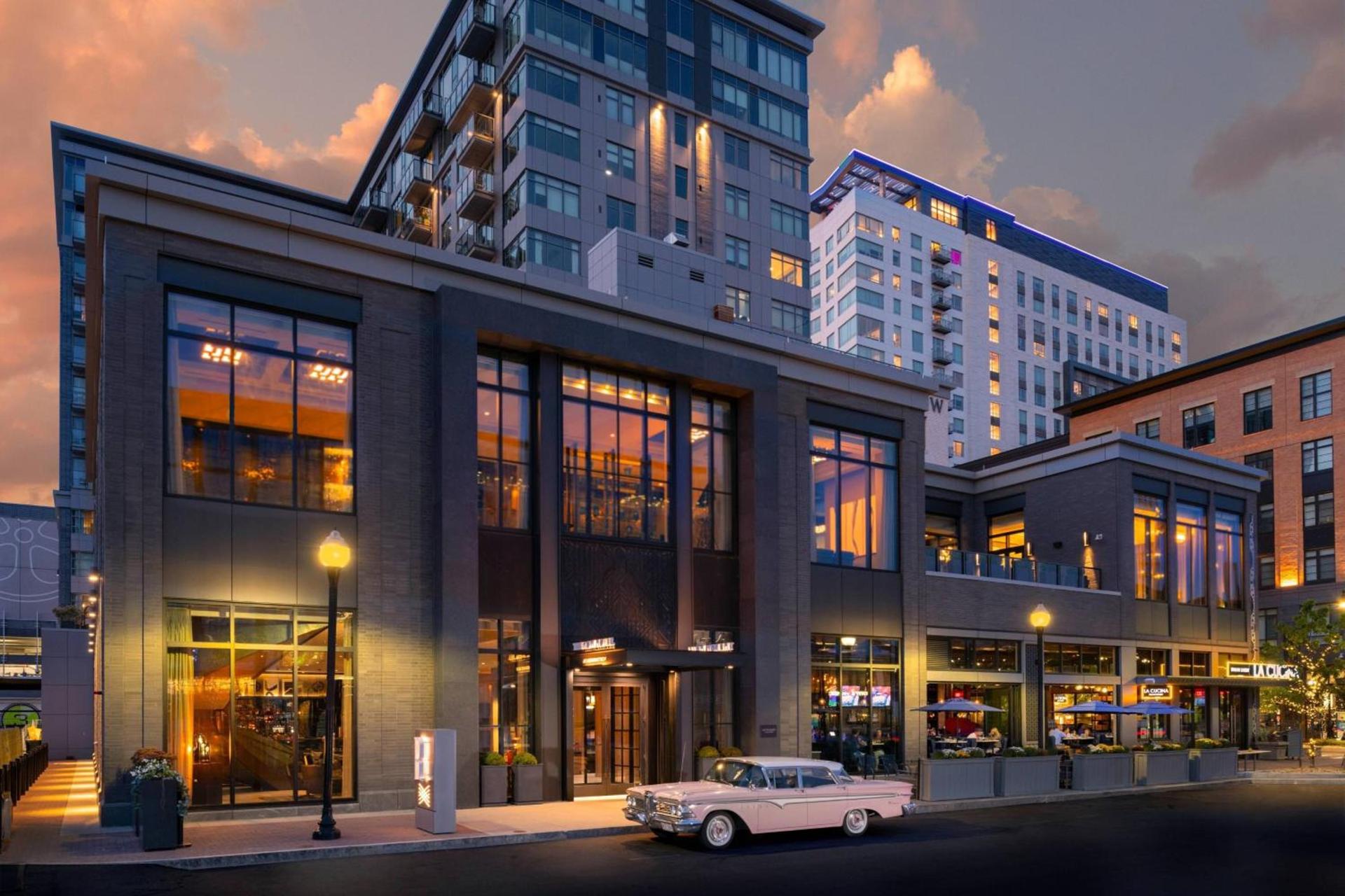 The Row Hotel at Assembly Row, Autograph Collection — hotel in Somerville
