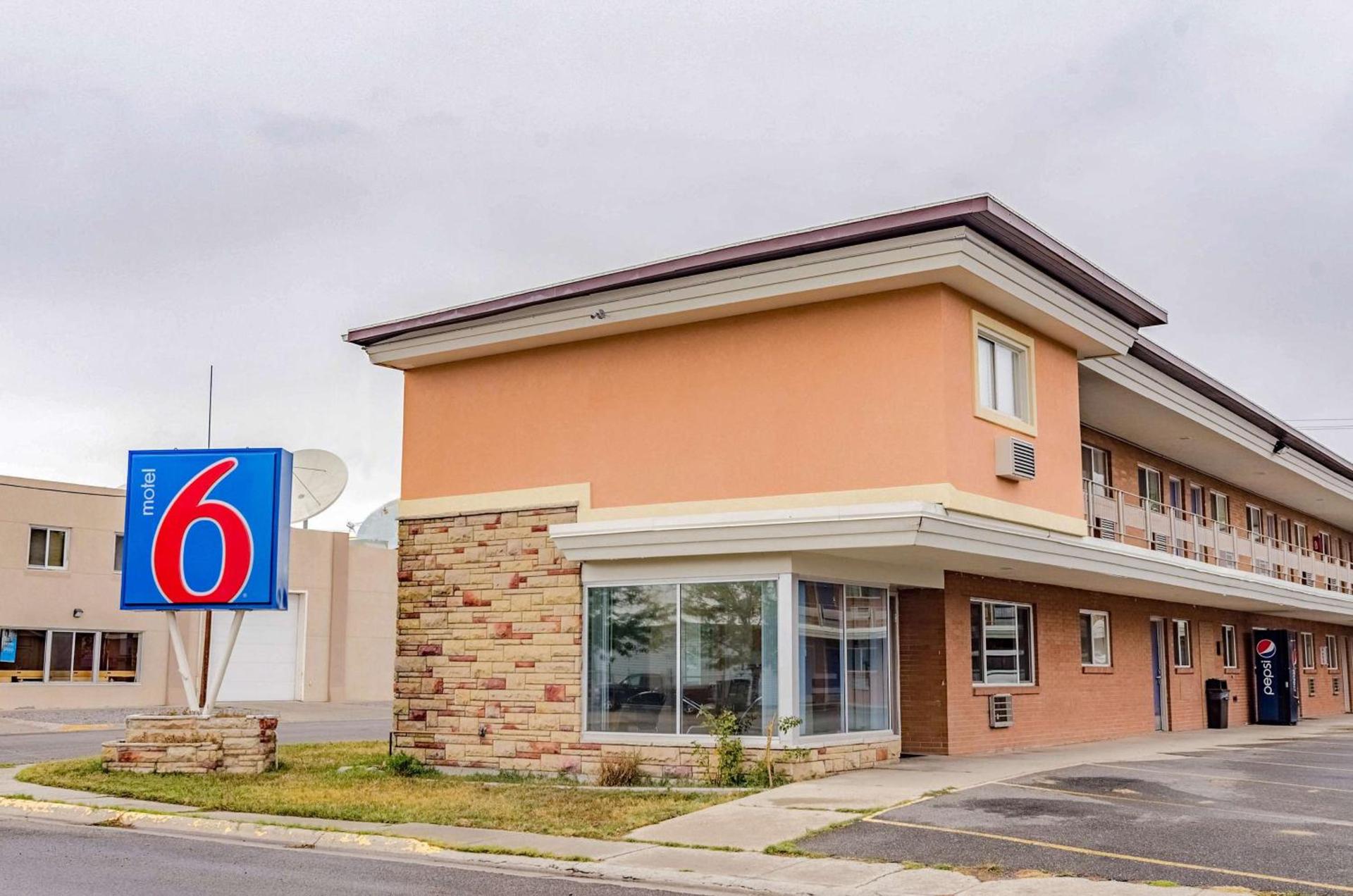 Motel 6 Riverton WY — hotel in Riverton