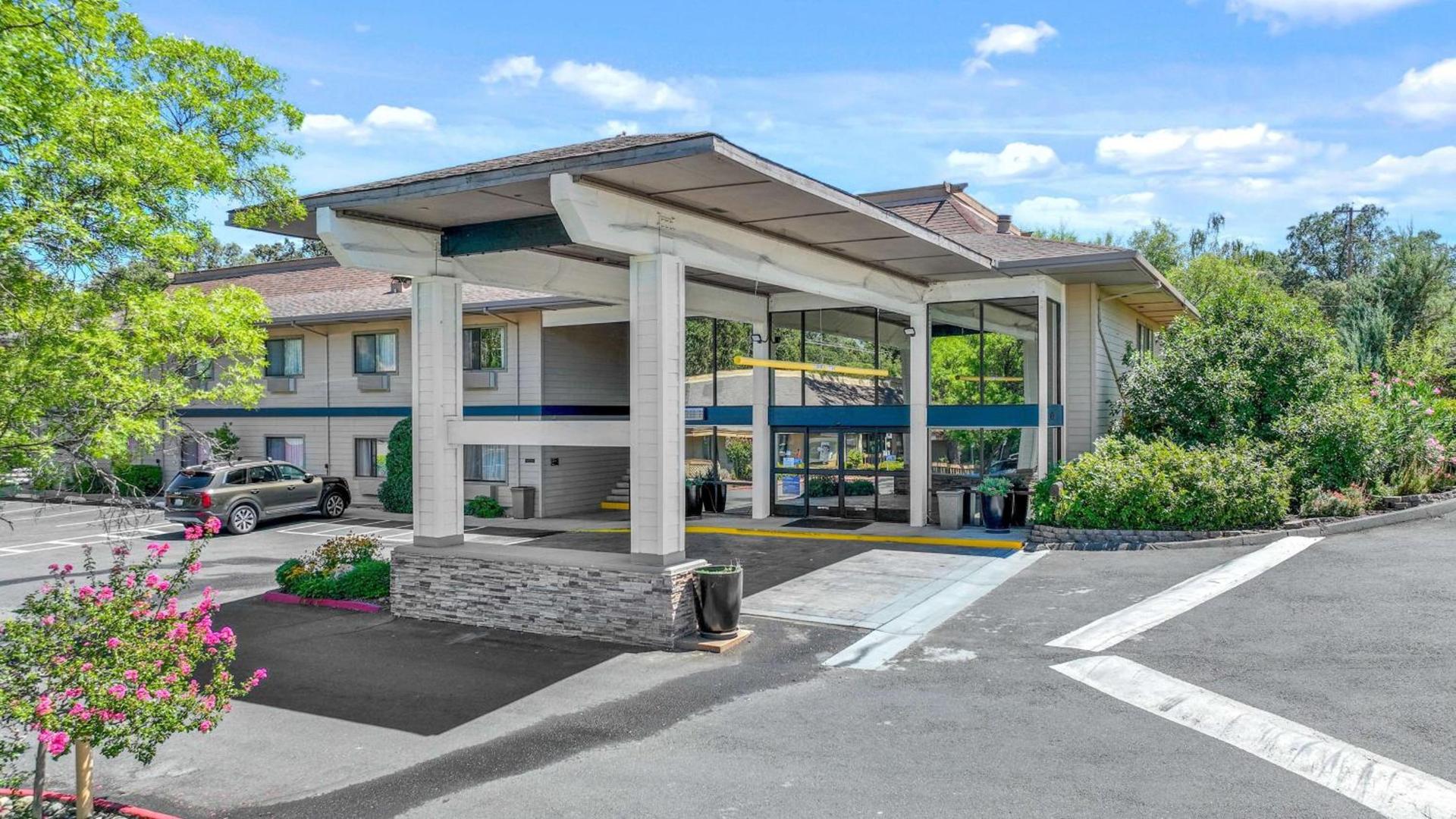 Best Western Plus Sonora Oaks Hotel and Conference Center — hotel in Sonora
