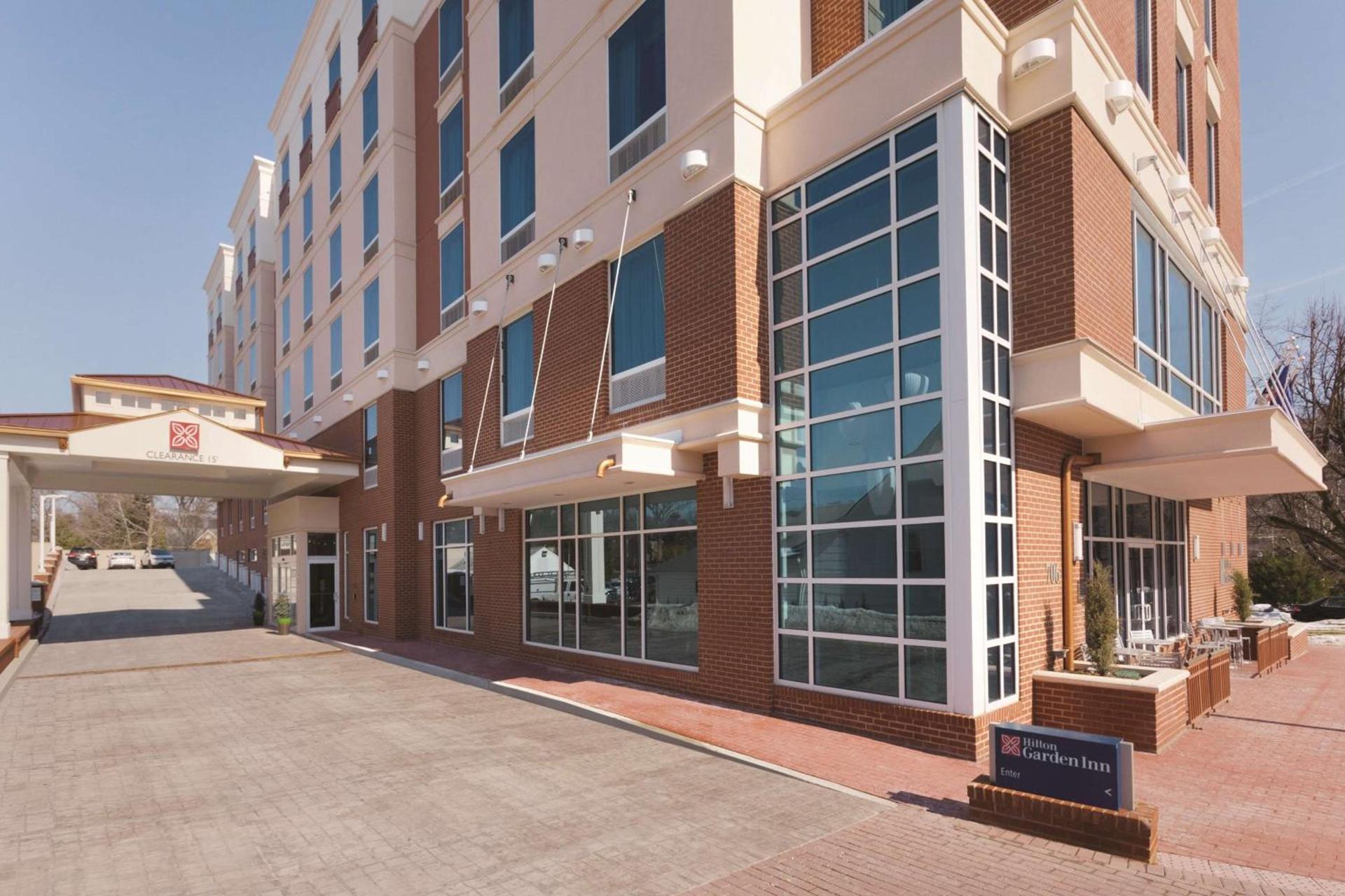 Hilton Garden Inn Falls Church — hotel in Falls Church