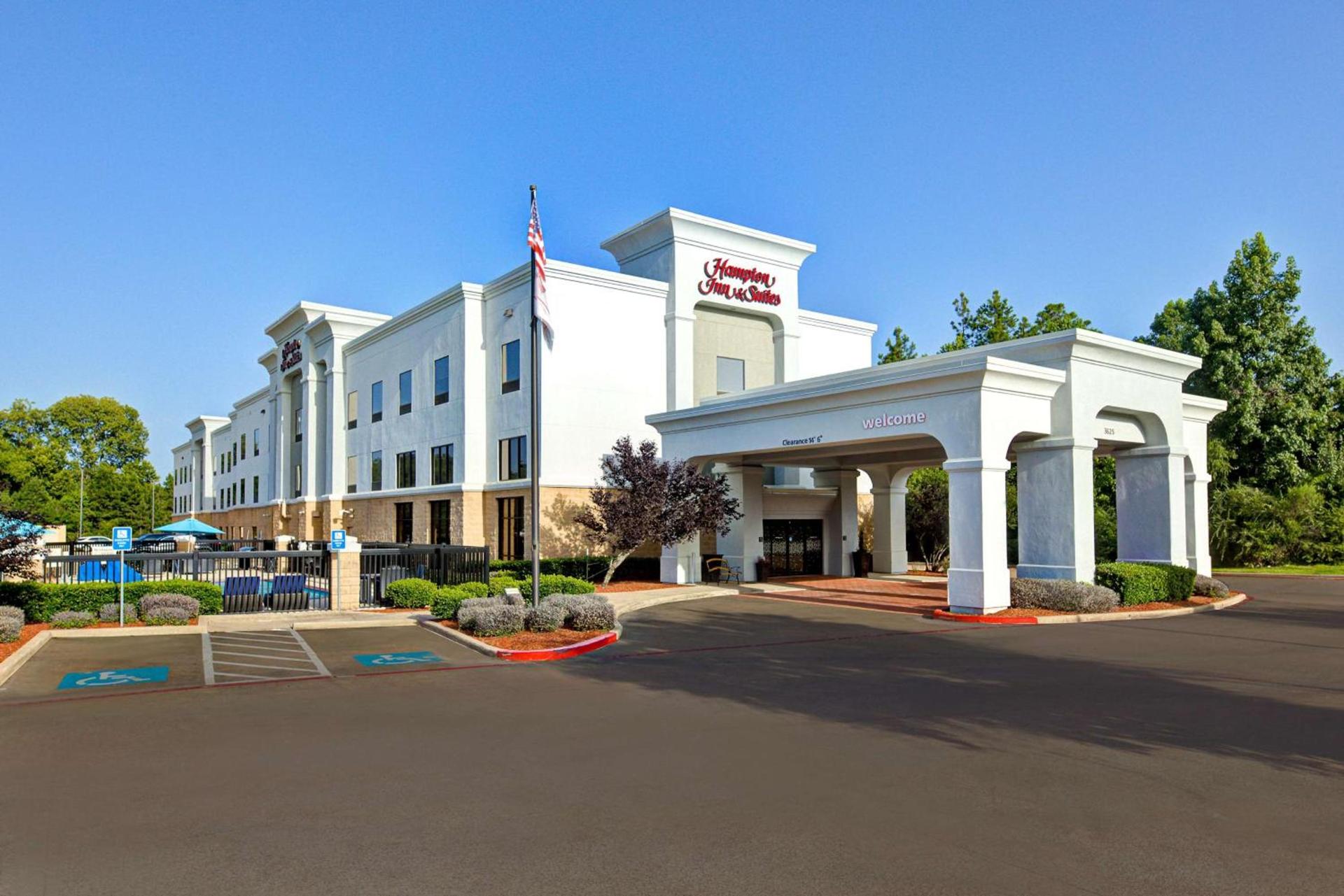 Hampton Inn & Suites Nacogdoches — hotel in Nacogdoches