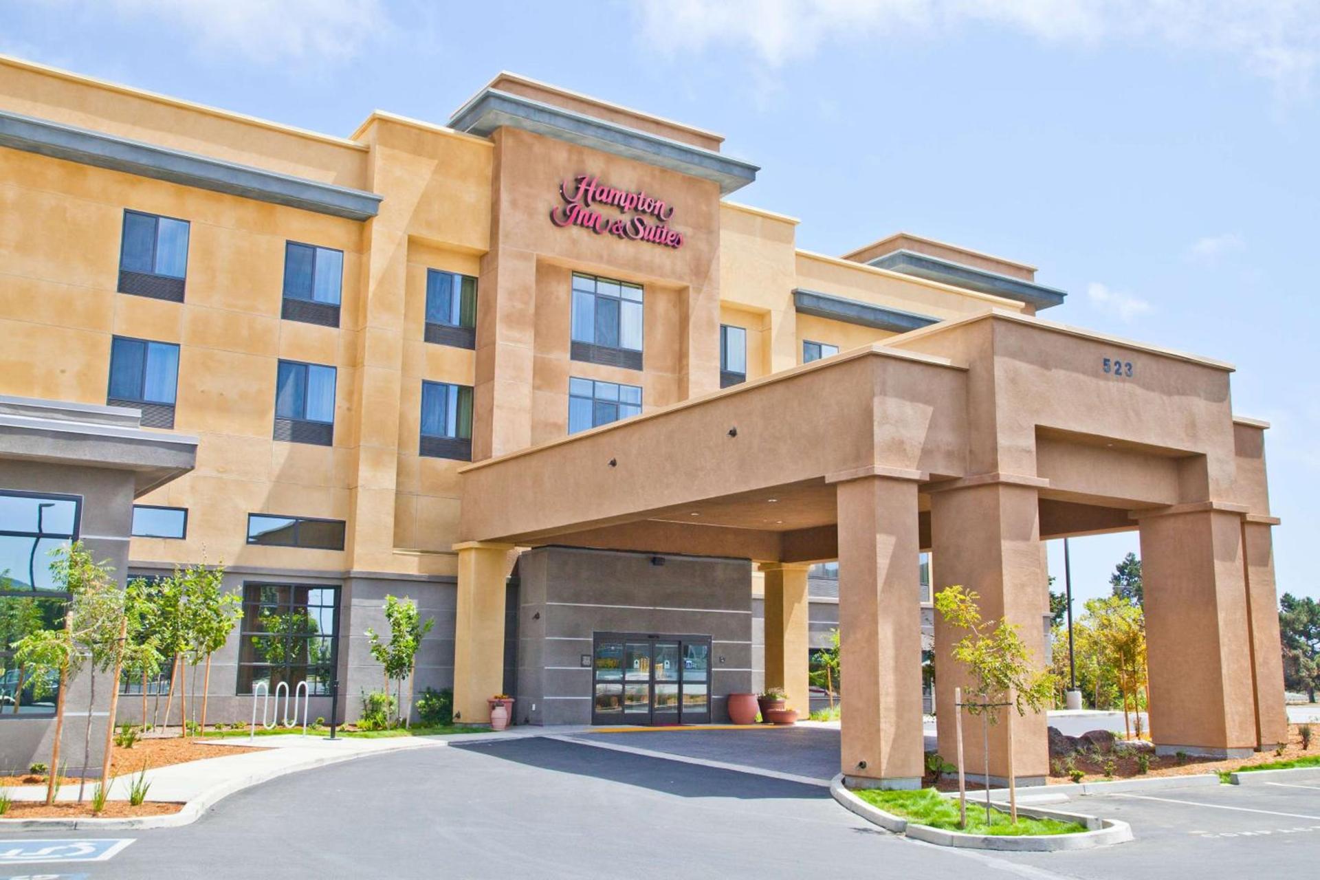Hampton Inn & Suites Salinas — hotel in Salinas