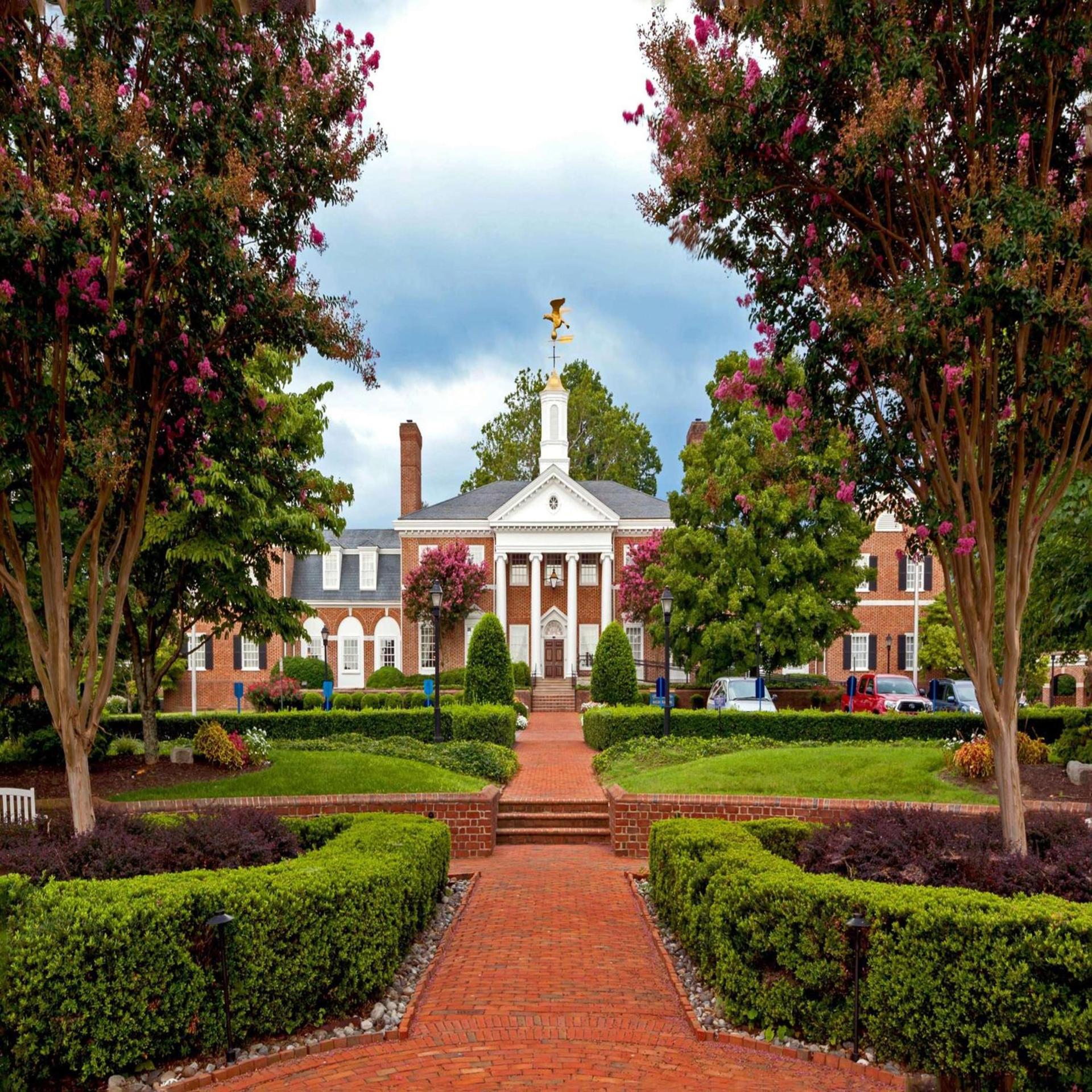 Virginia Crossings Hotel, Tapestry Collection by Hilton — hotel in Richmond