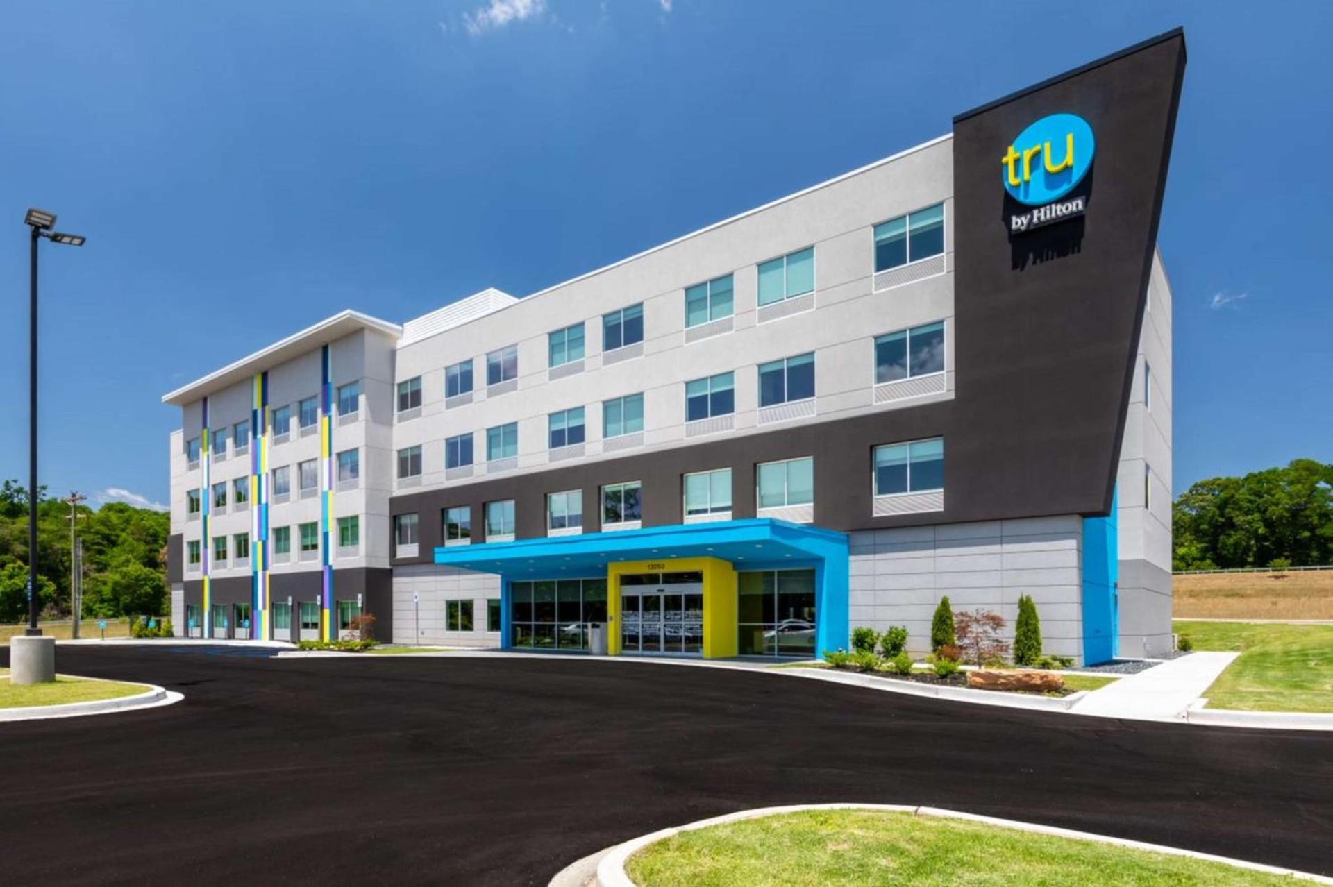 Tru By Hilton Seneca Clemson Sc — hotel in Seneca