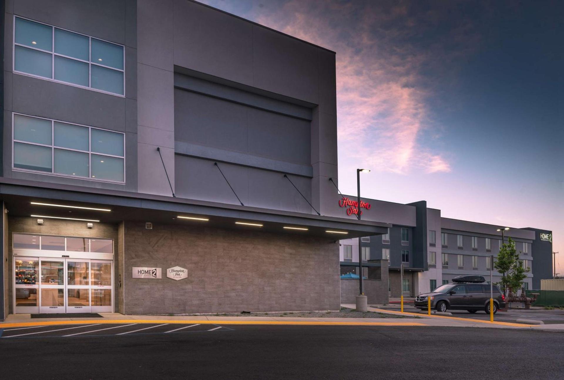Hampton Inn Riverside March Air Force Base, Ca — hotel in Riverside