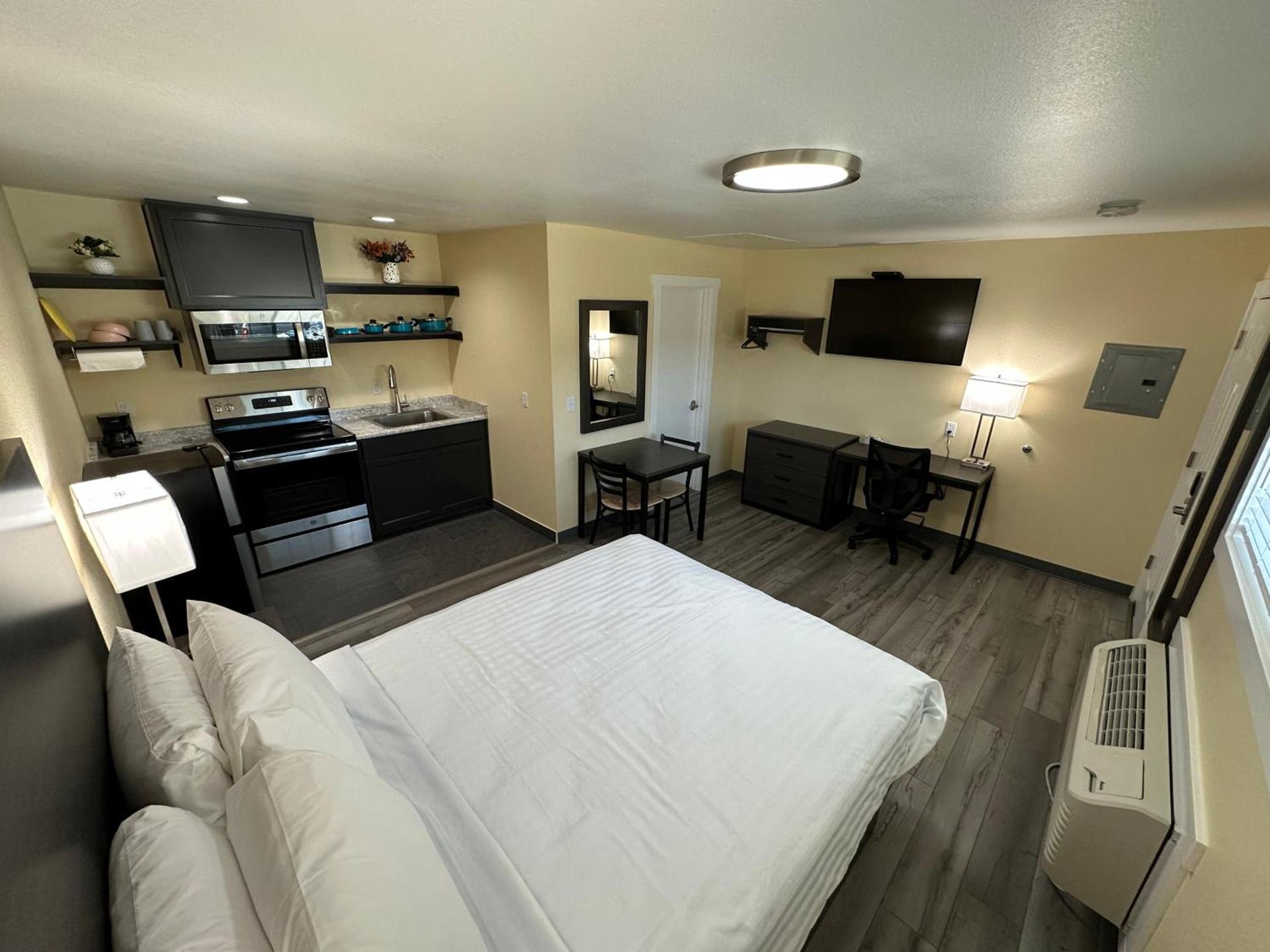 Relax Inn of Medford — hotel in Medford