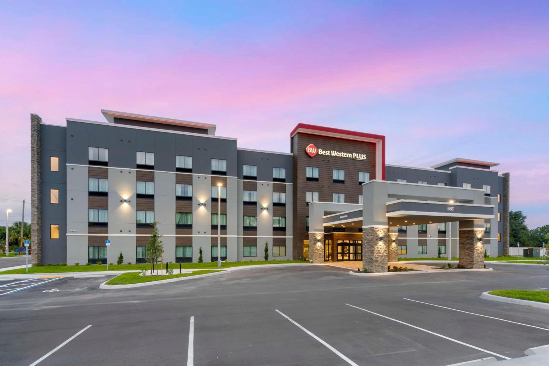 Best Western Plus Winter Haven Inn & Suites — hotel in Winter Haven