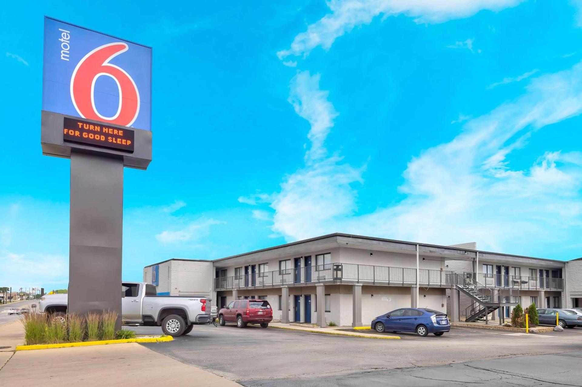 Motel 6-Villa Park, IL - Chicago West — hotel in Villa Park