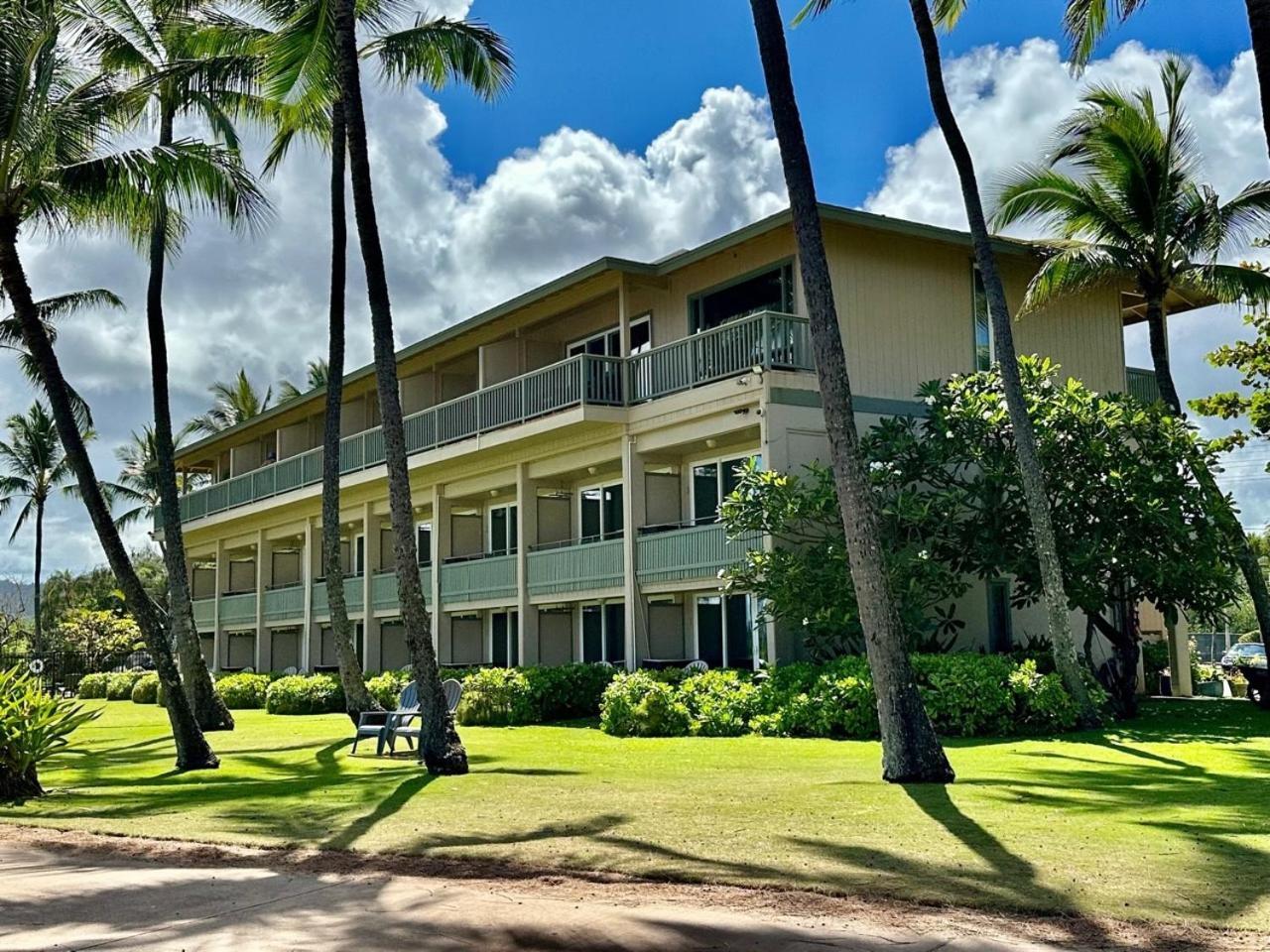 Hotel Coral Reef — hotel in Kapaa