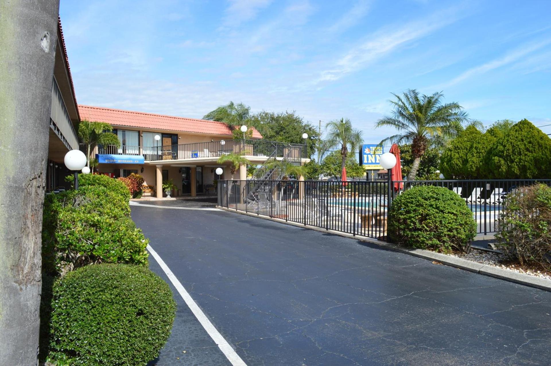 Tarpon Shores Inn — hotel in Tarpon Springs