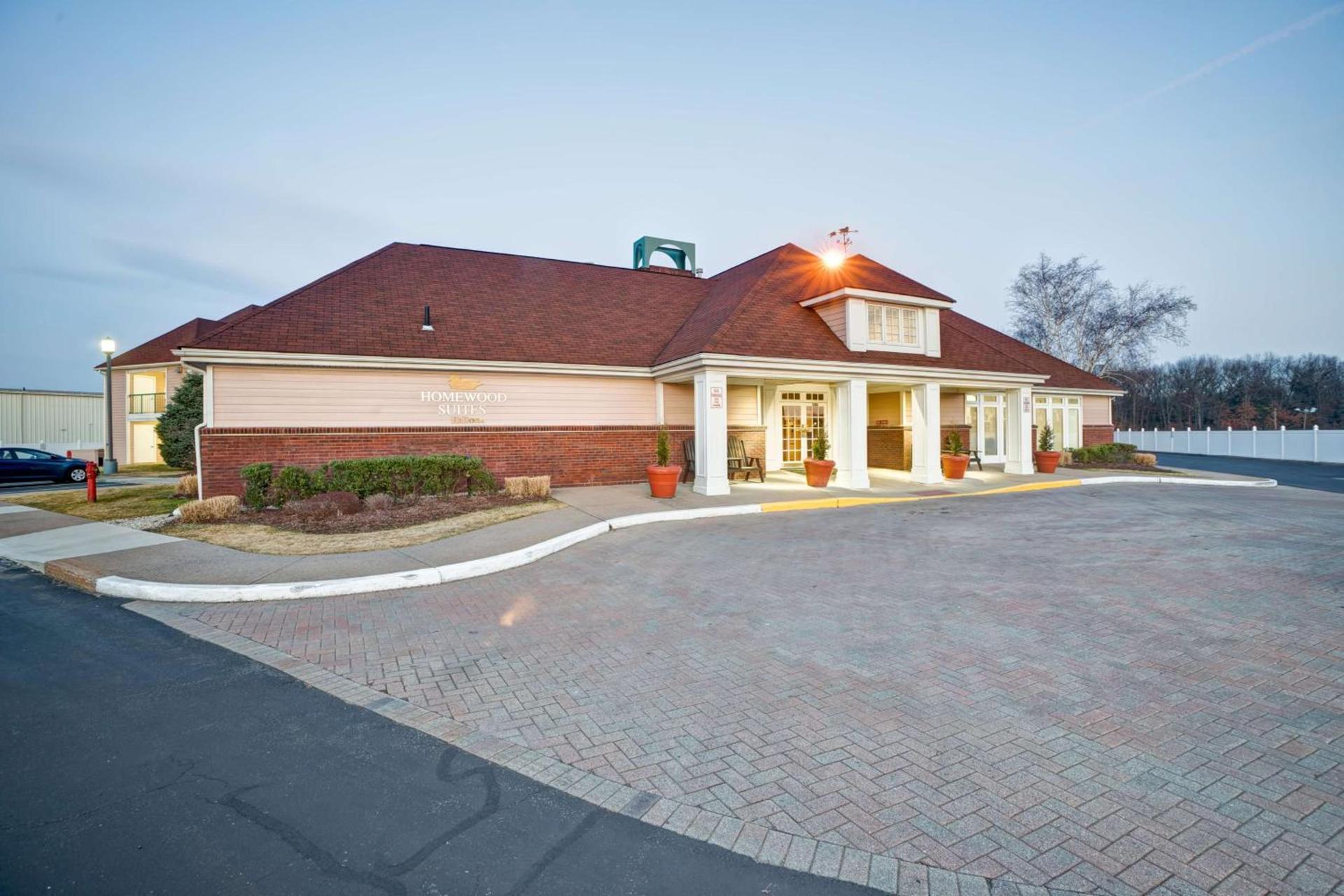 Homewood Suites by Hilton Windsor Locks Hartford — hotel in Windsor Locks