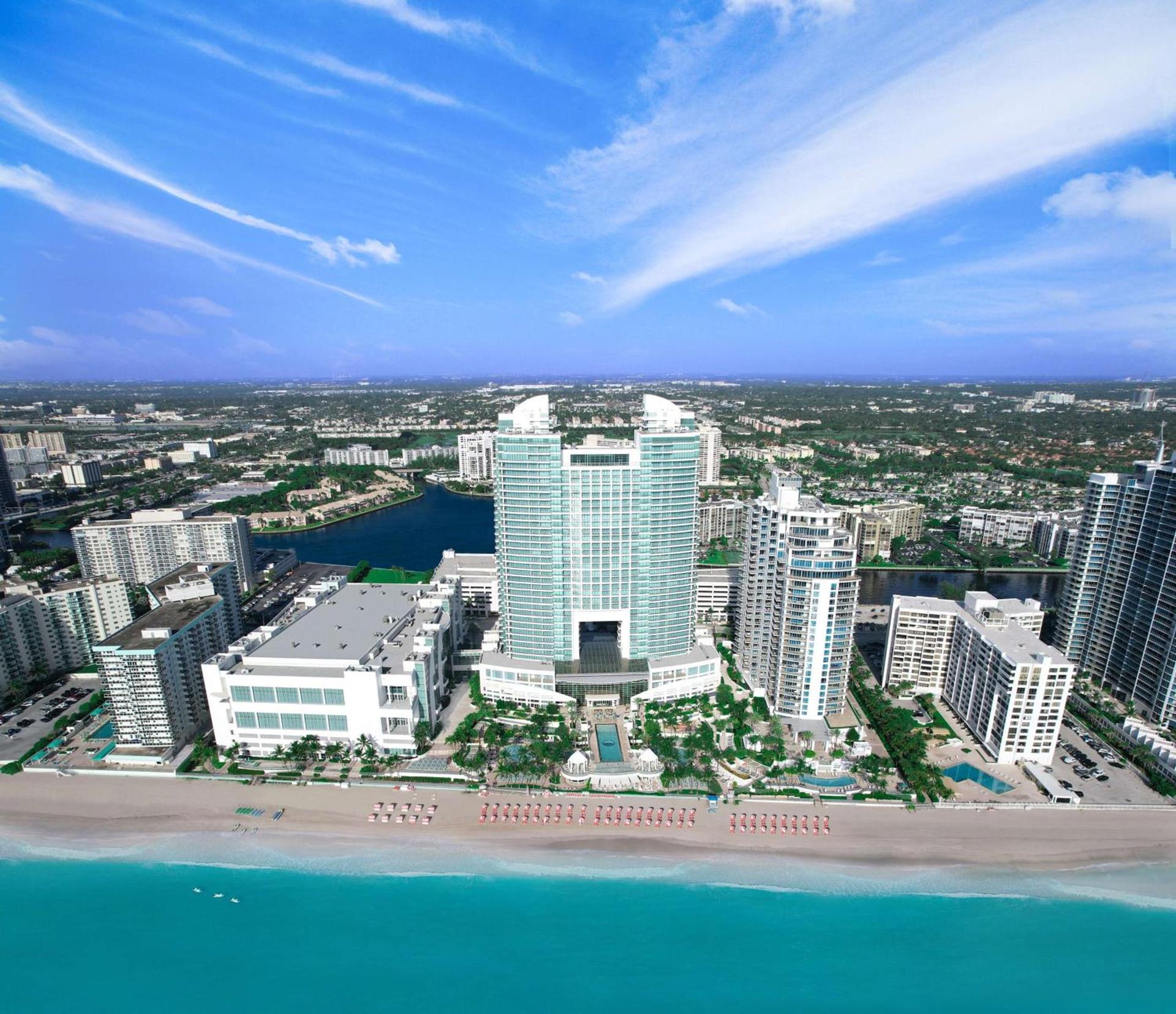 Signia by Hilton Diplomat Beach Resort — hotel in Hollywood